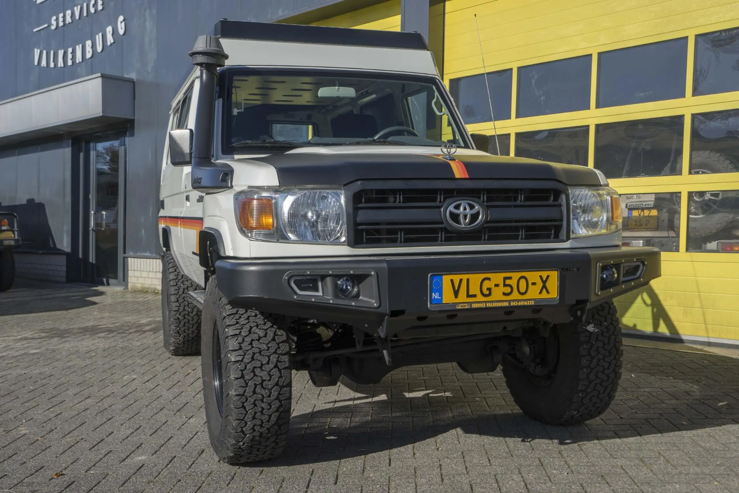 Toyota - Land Cruiser