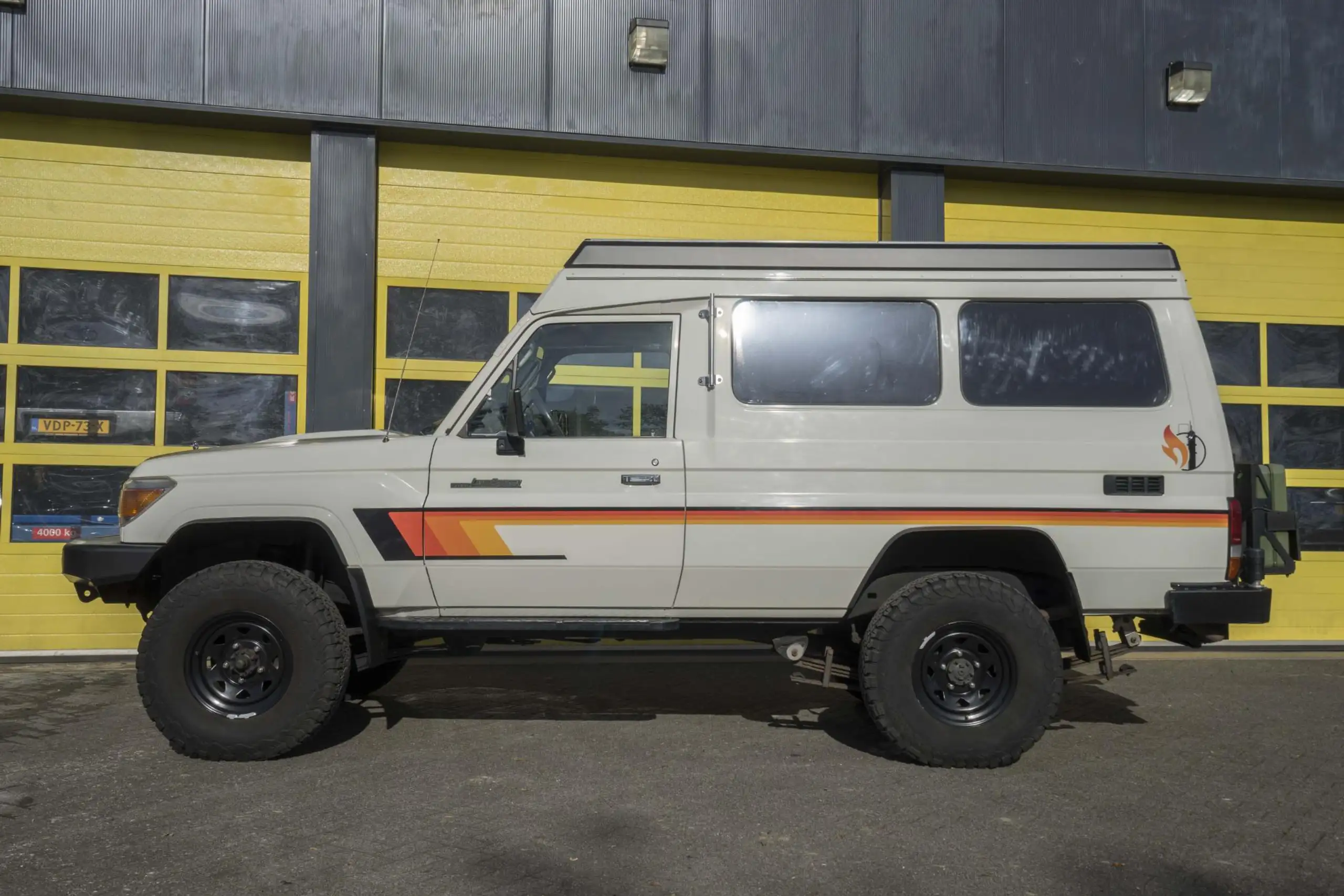 Toyota - Land Cruiser