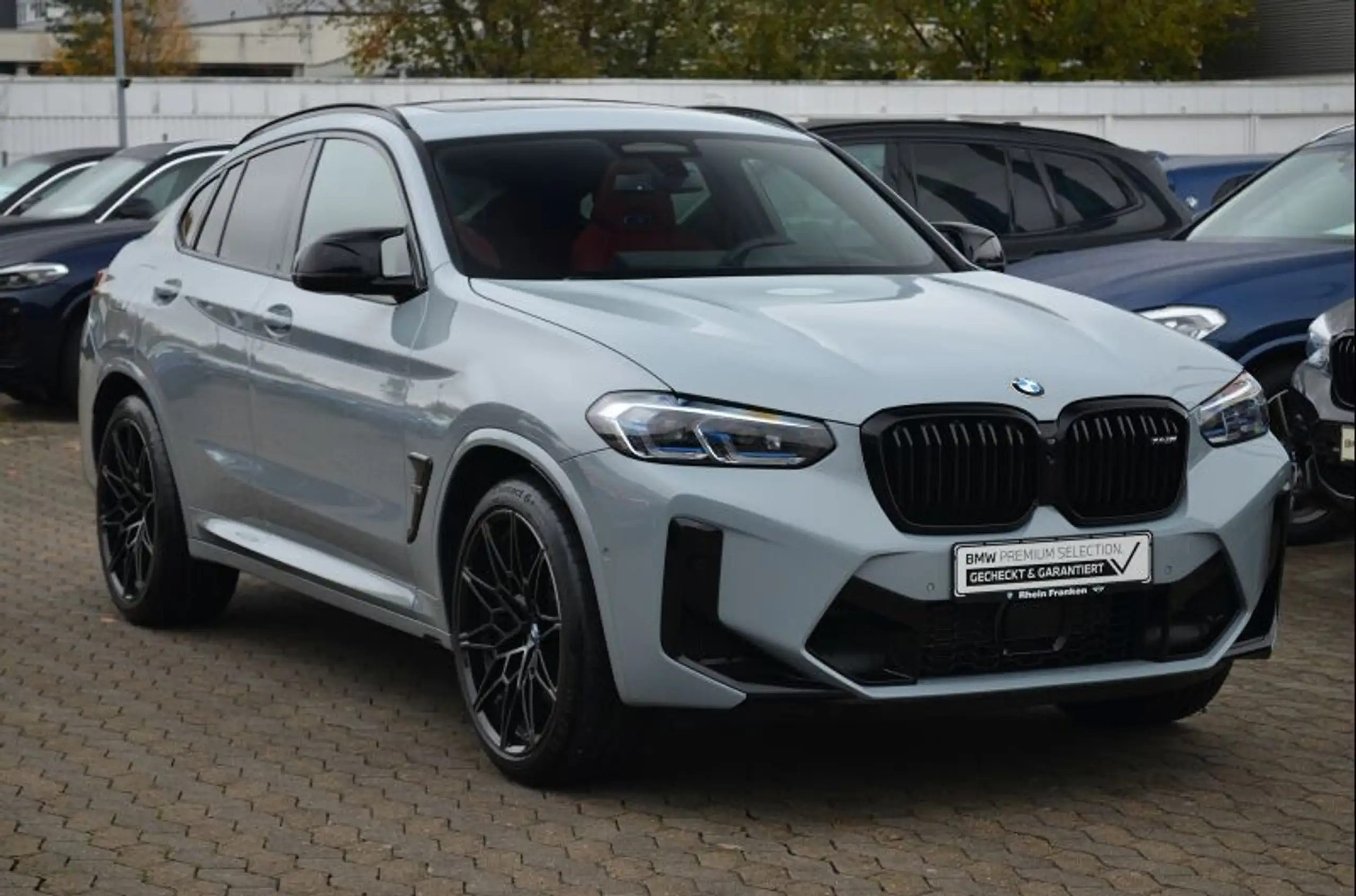 BMW - X4 M