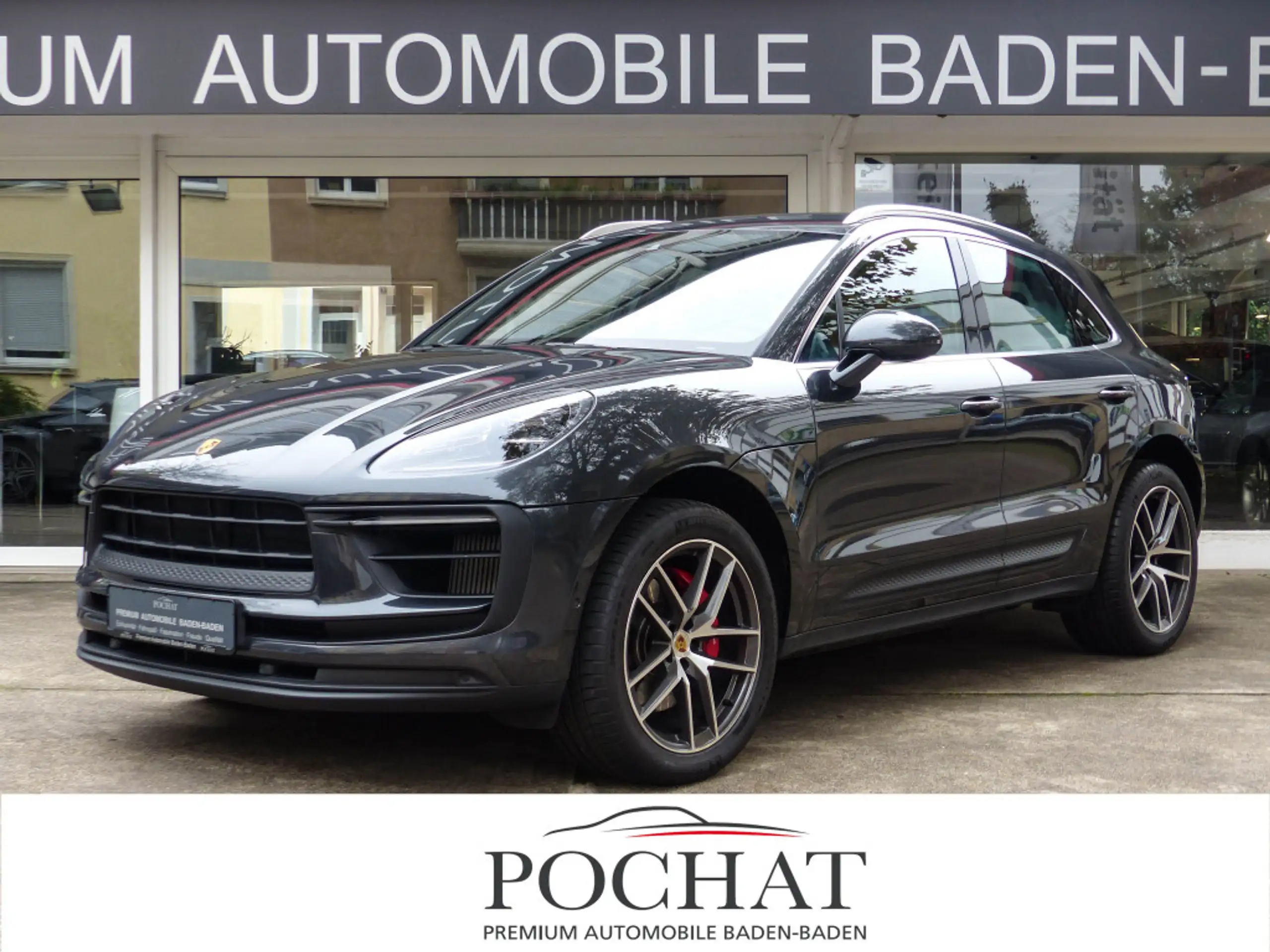 Porsche - Macan