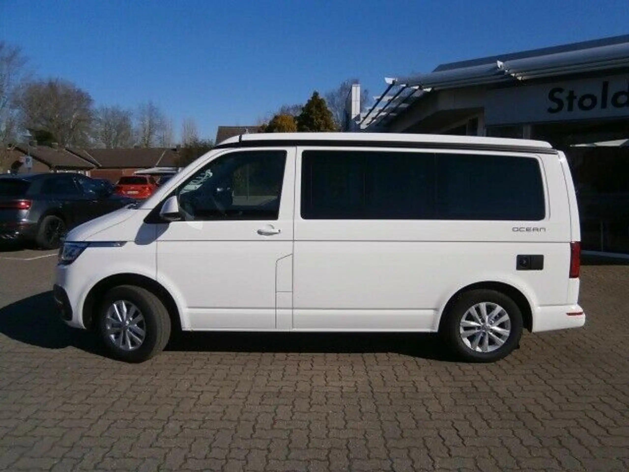 Volkswagen - T6 California