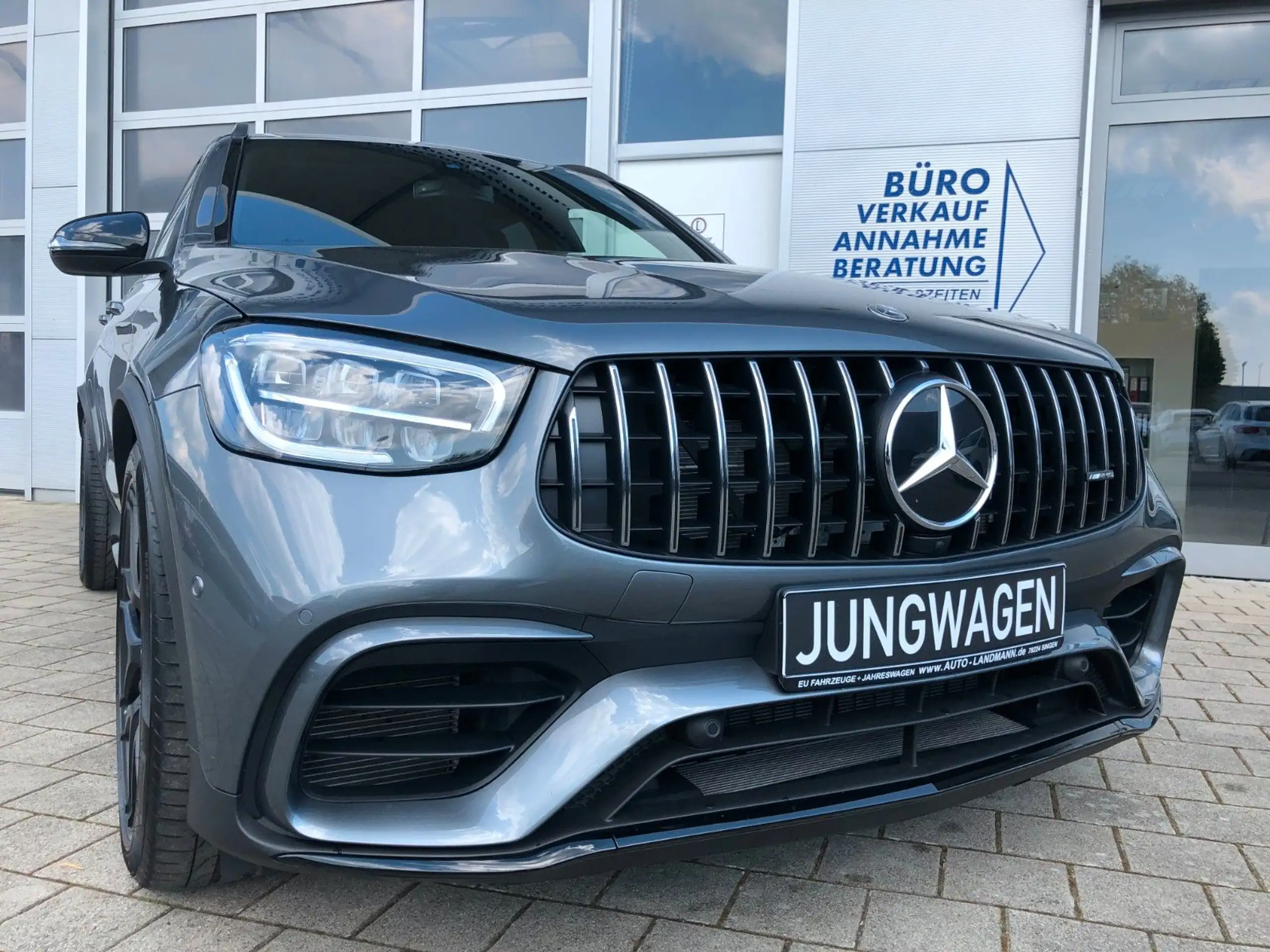 Mercedes-Benz - GLC 63 AMG