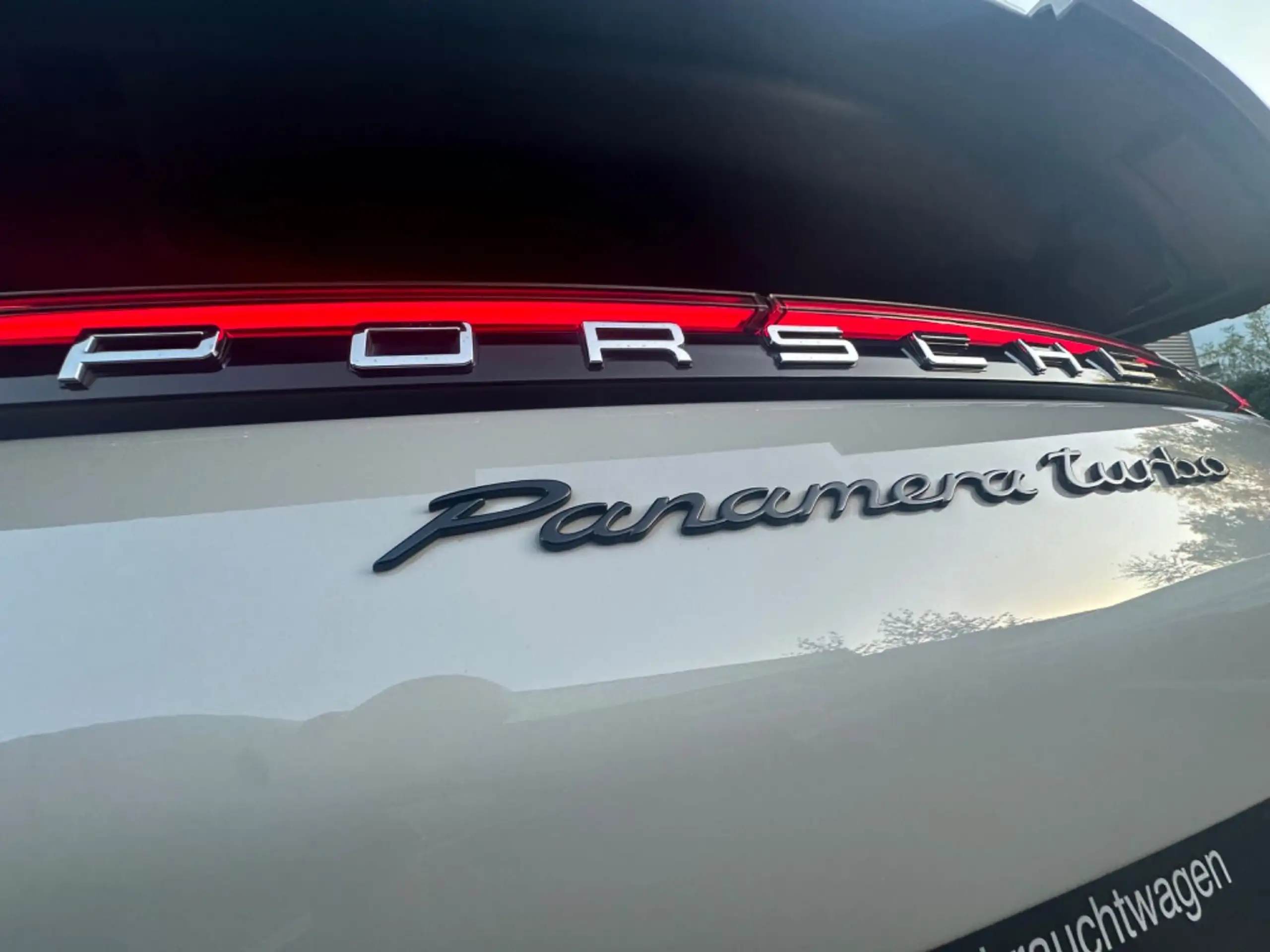 Porsche - Panamera