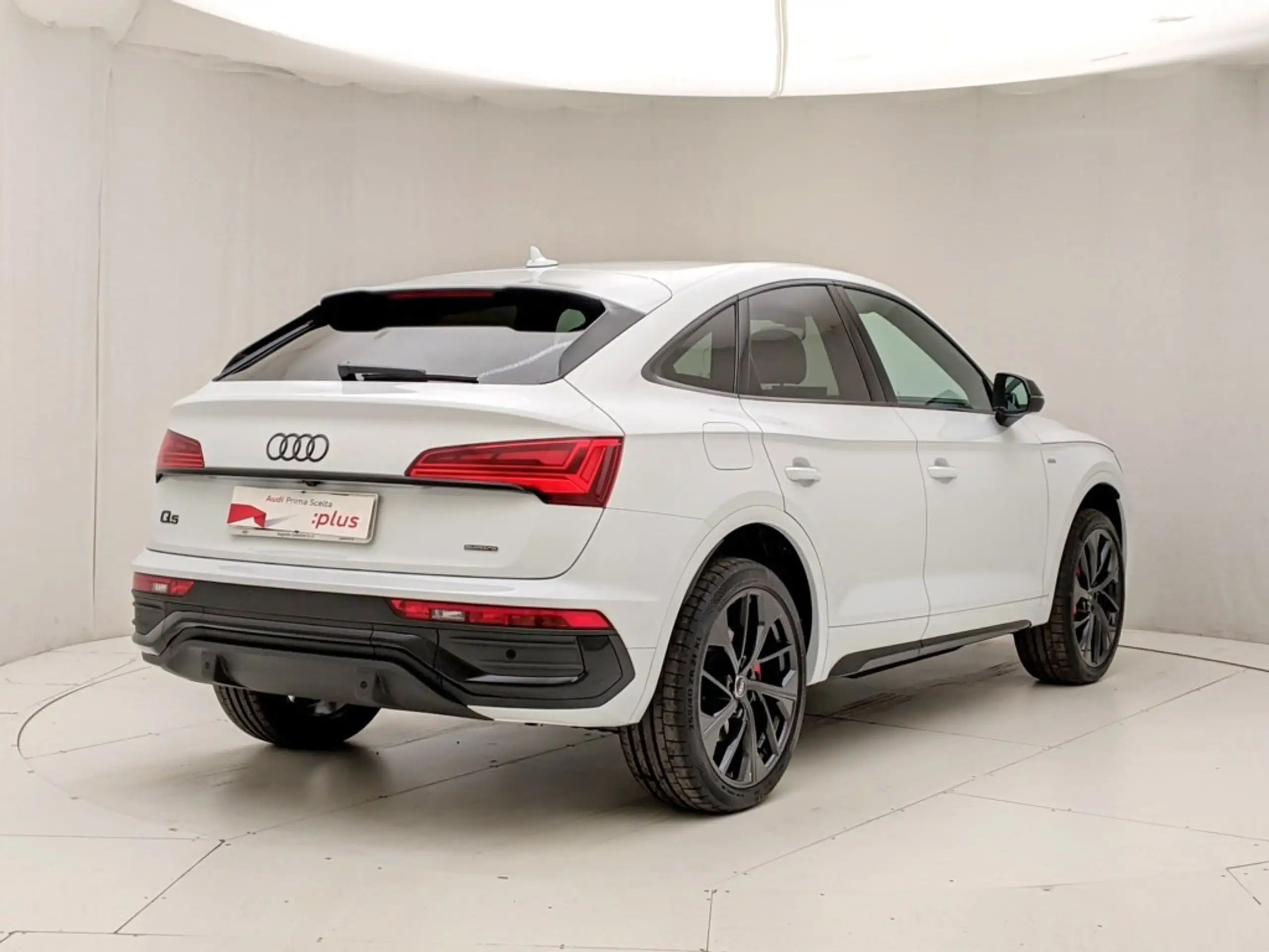 Audi - Q5