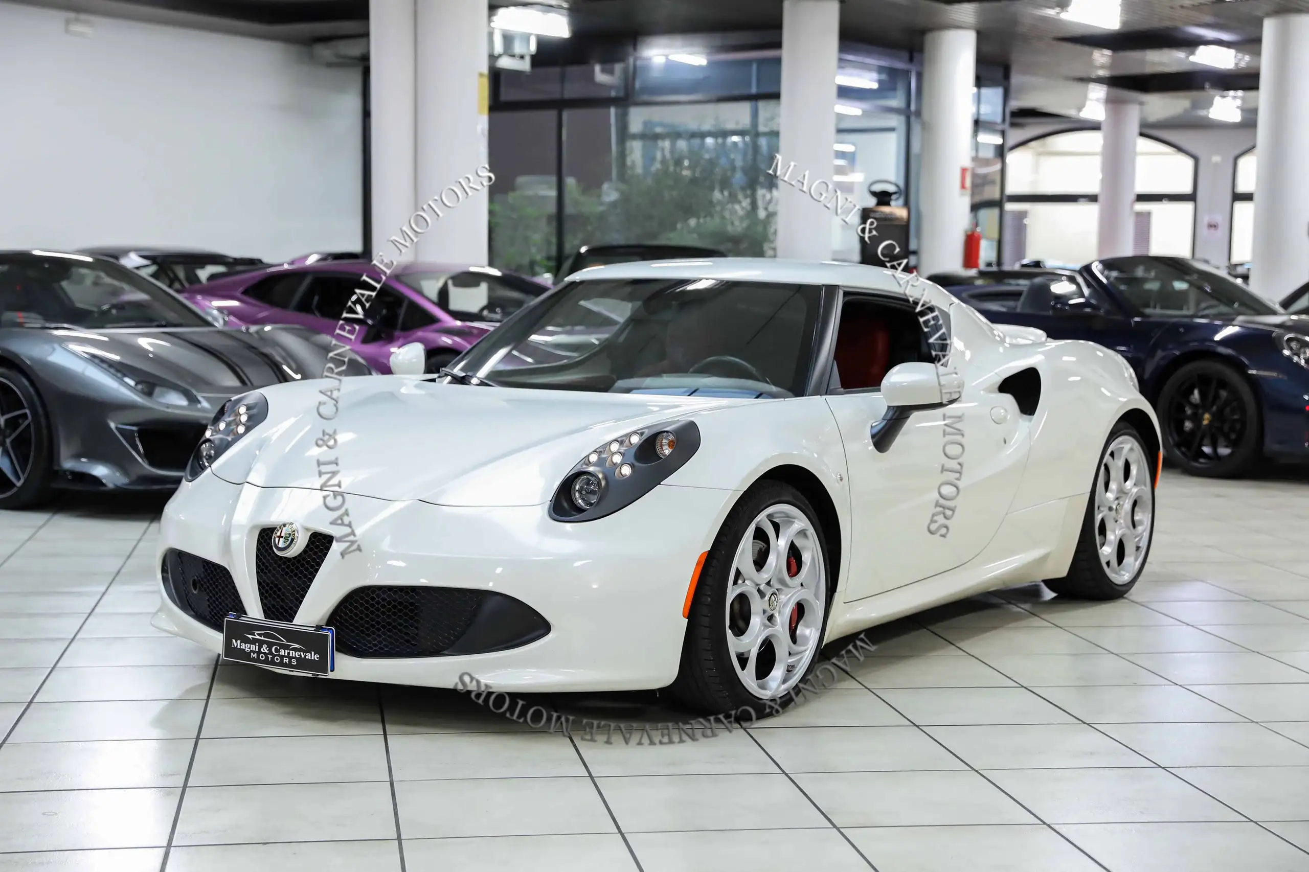 Alfa Romeo - 4C