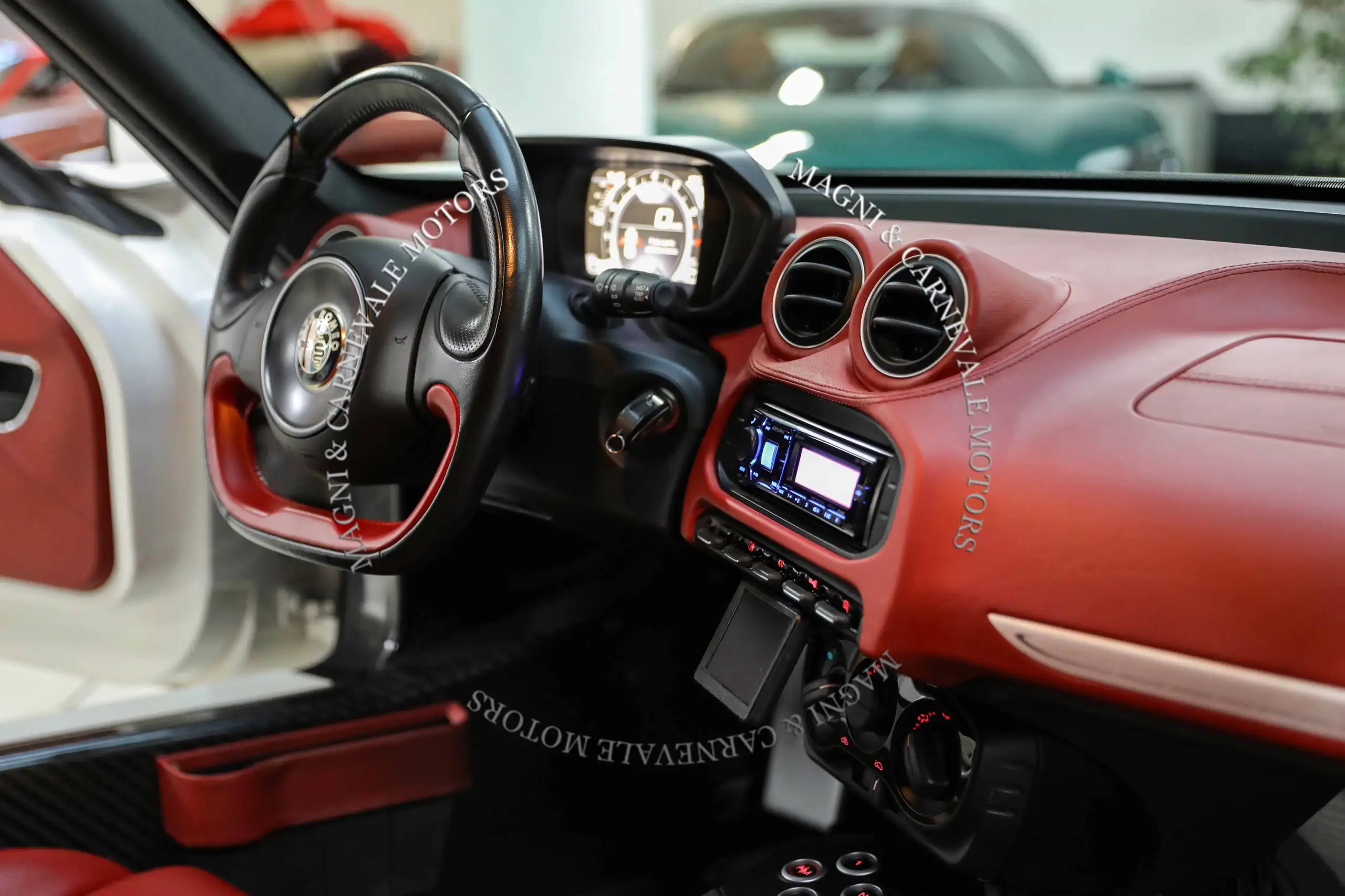 Alfa Romeo - 4C