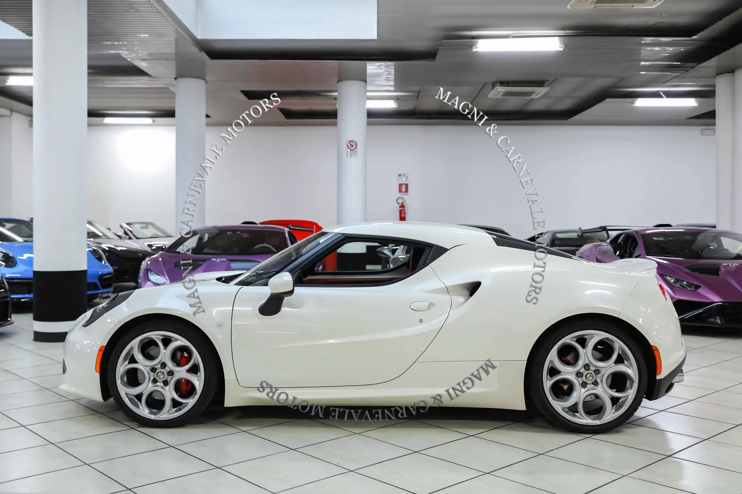 Alfa Romeo - 4C