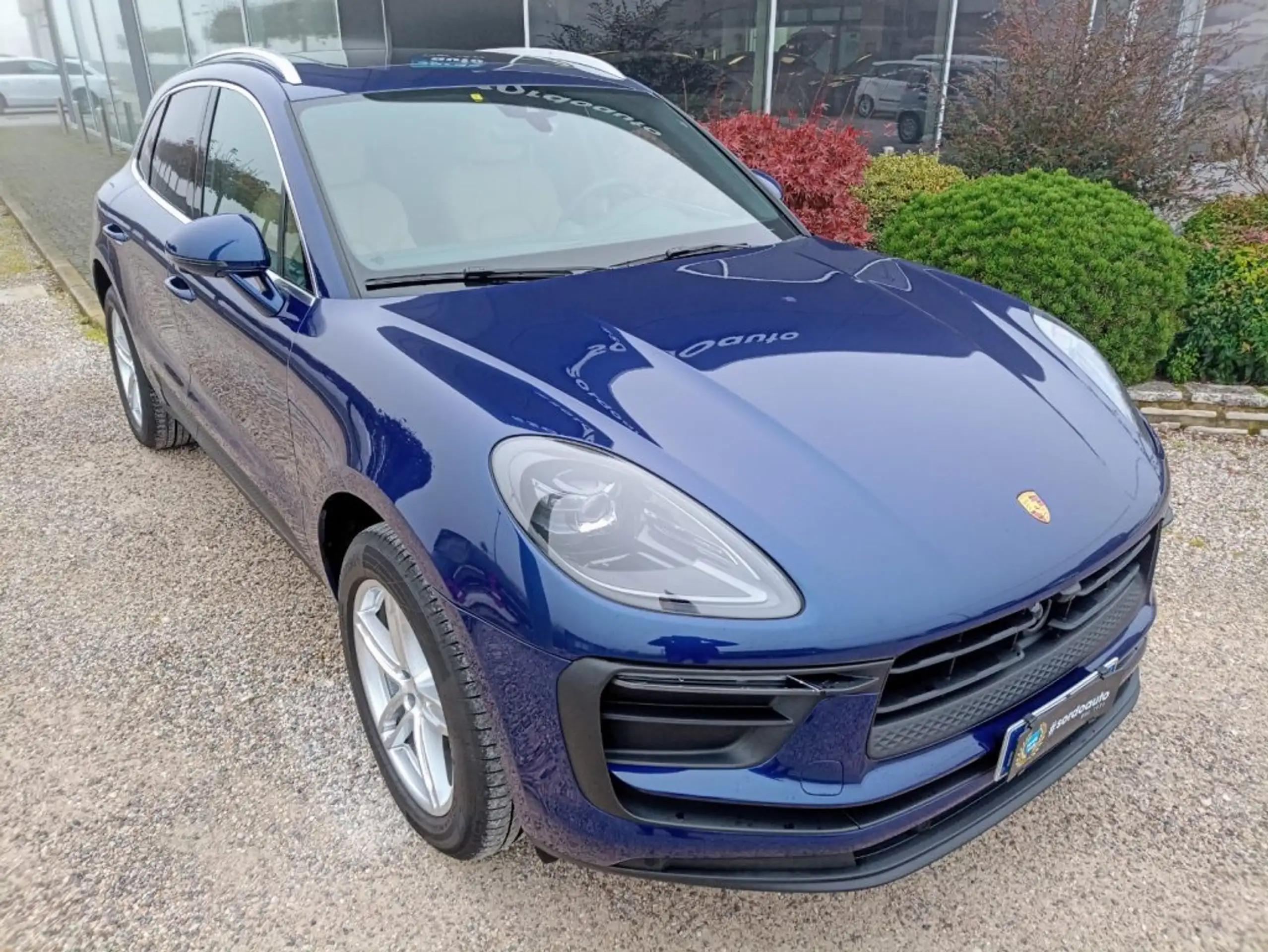 Porsche - Macan