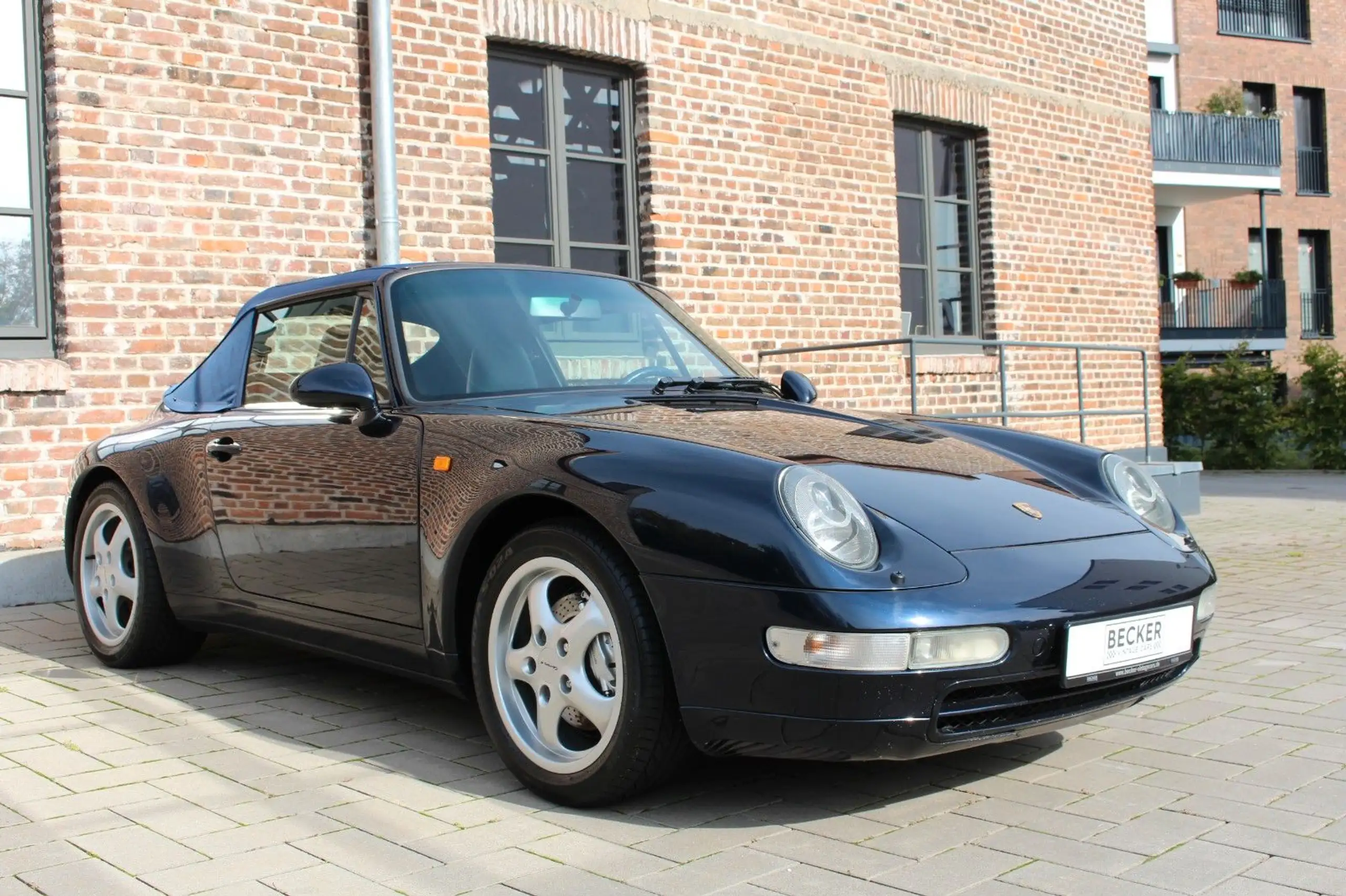 Porsche - 993