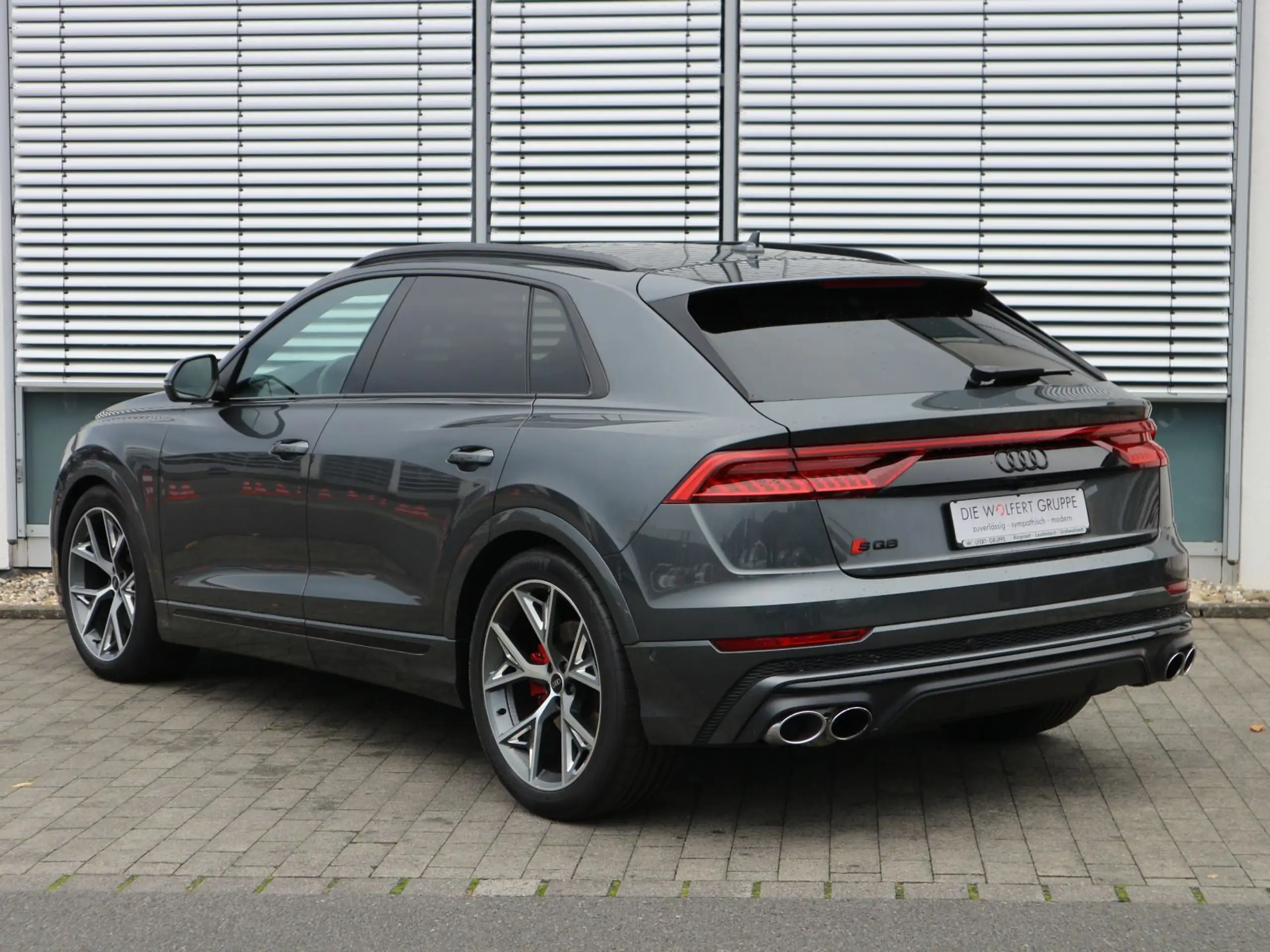 Audi - SQ8