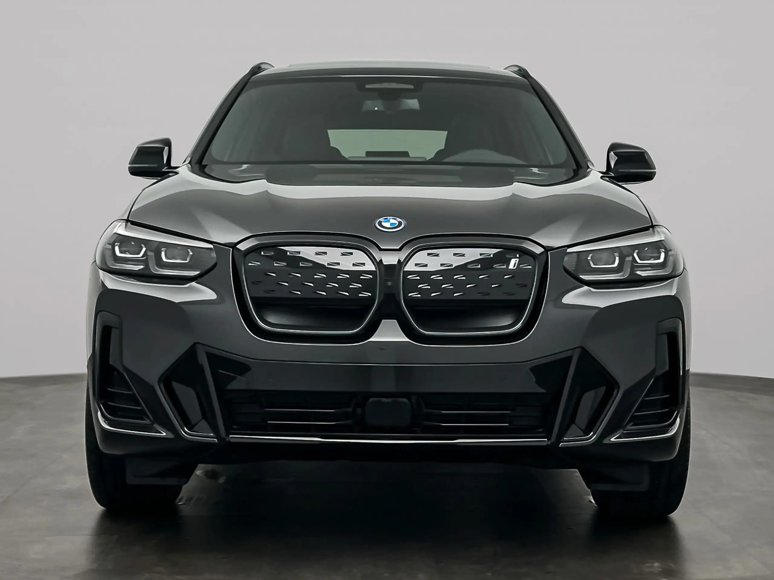 BMW - iX3