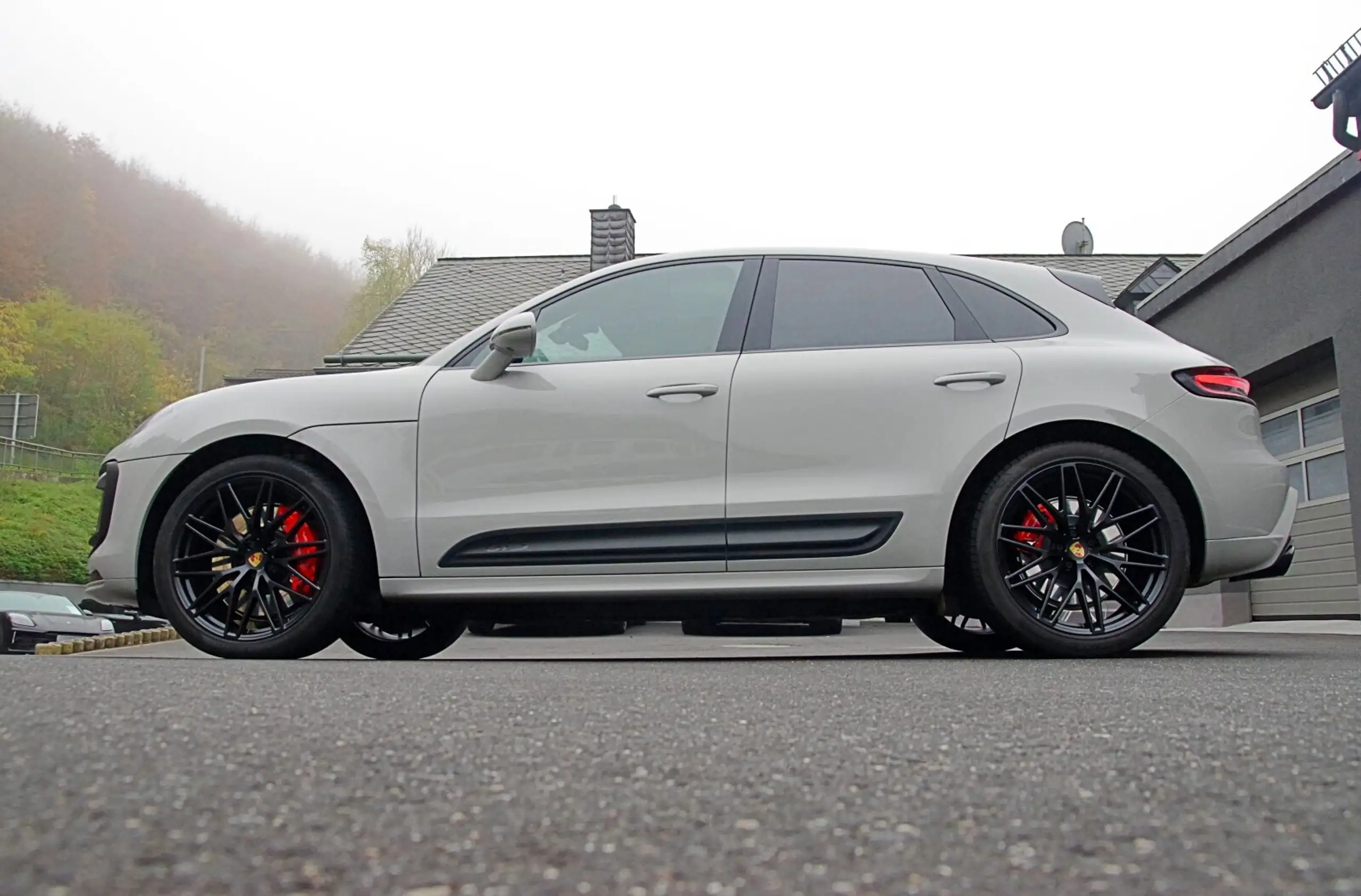 Porsche - Macan