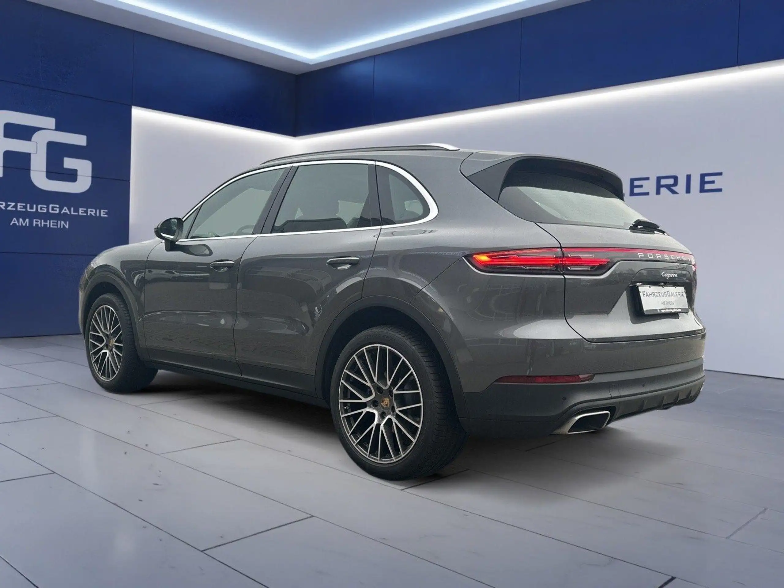 Porsche - Cayenne