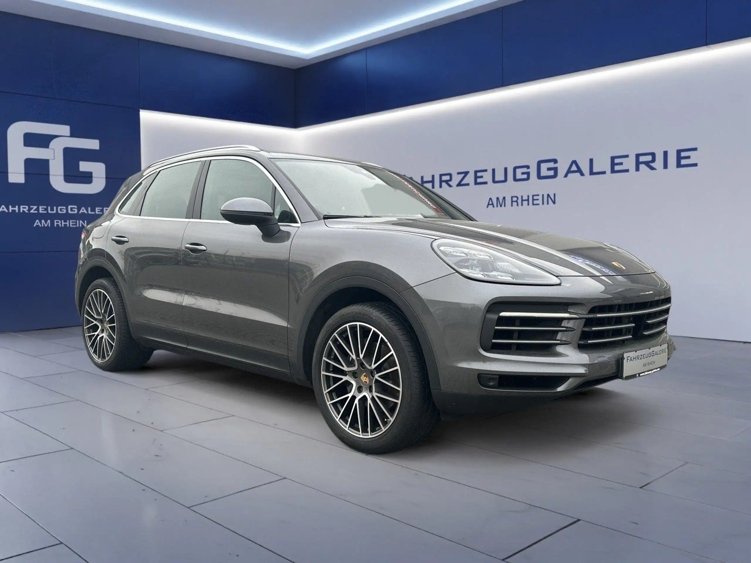 Porsche - Cayenne