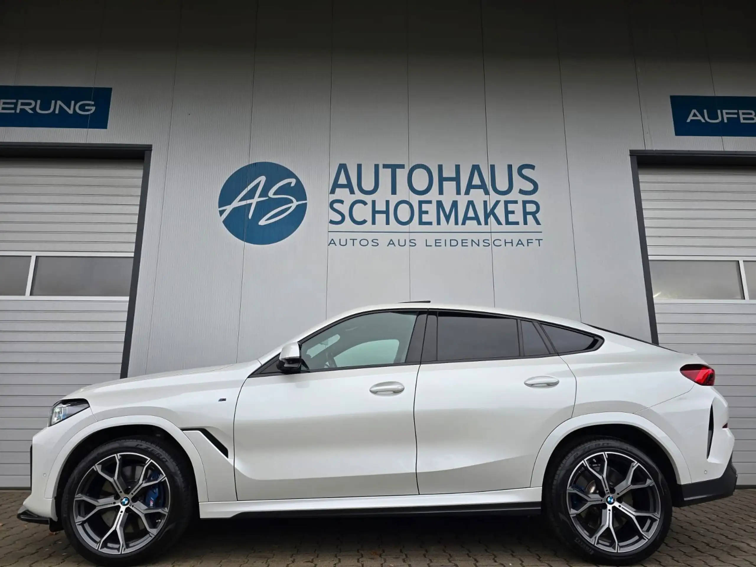 BMW - X6