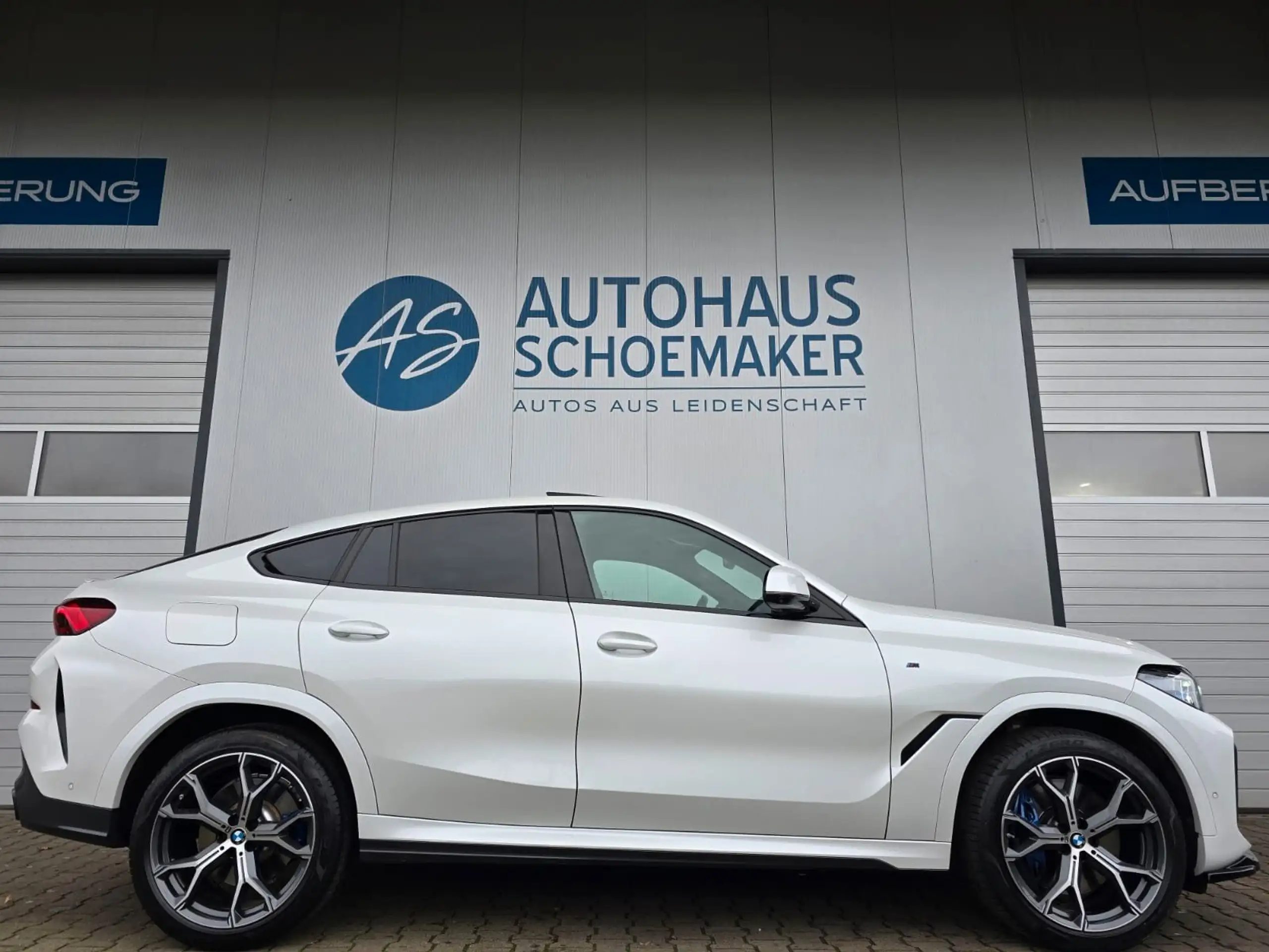 BMW - X6