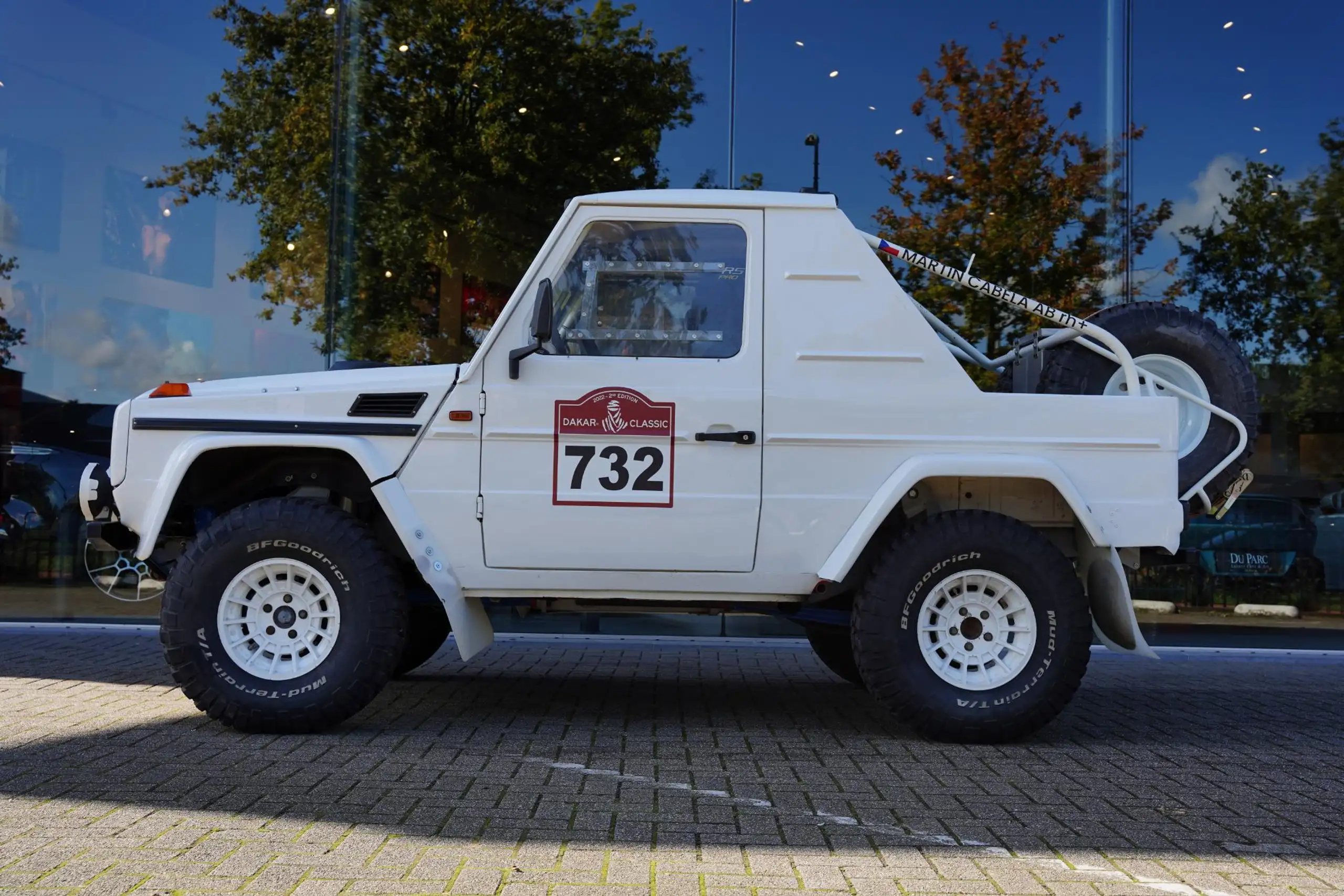 Mercedes-Benz - G 500