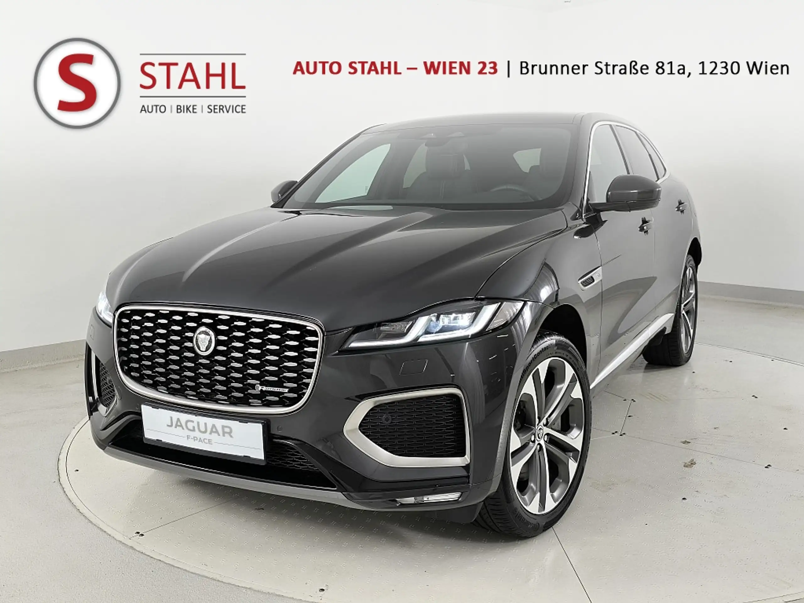 Jaguar - F-Pace