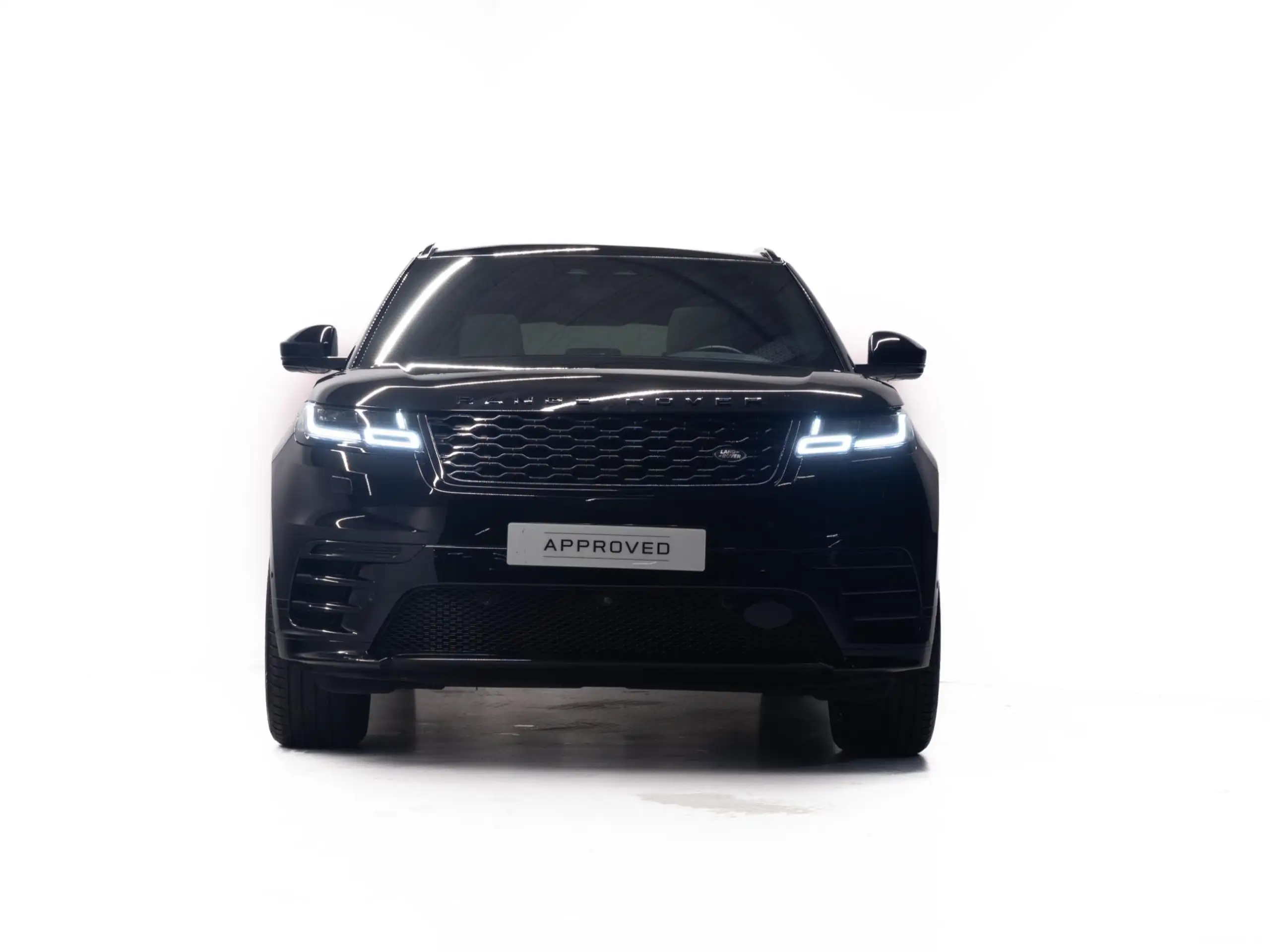 Land Rover - Range Rover Velar