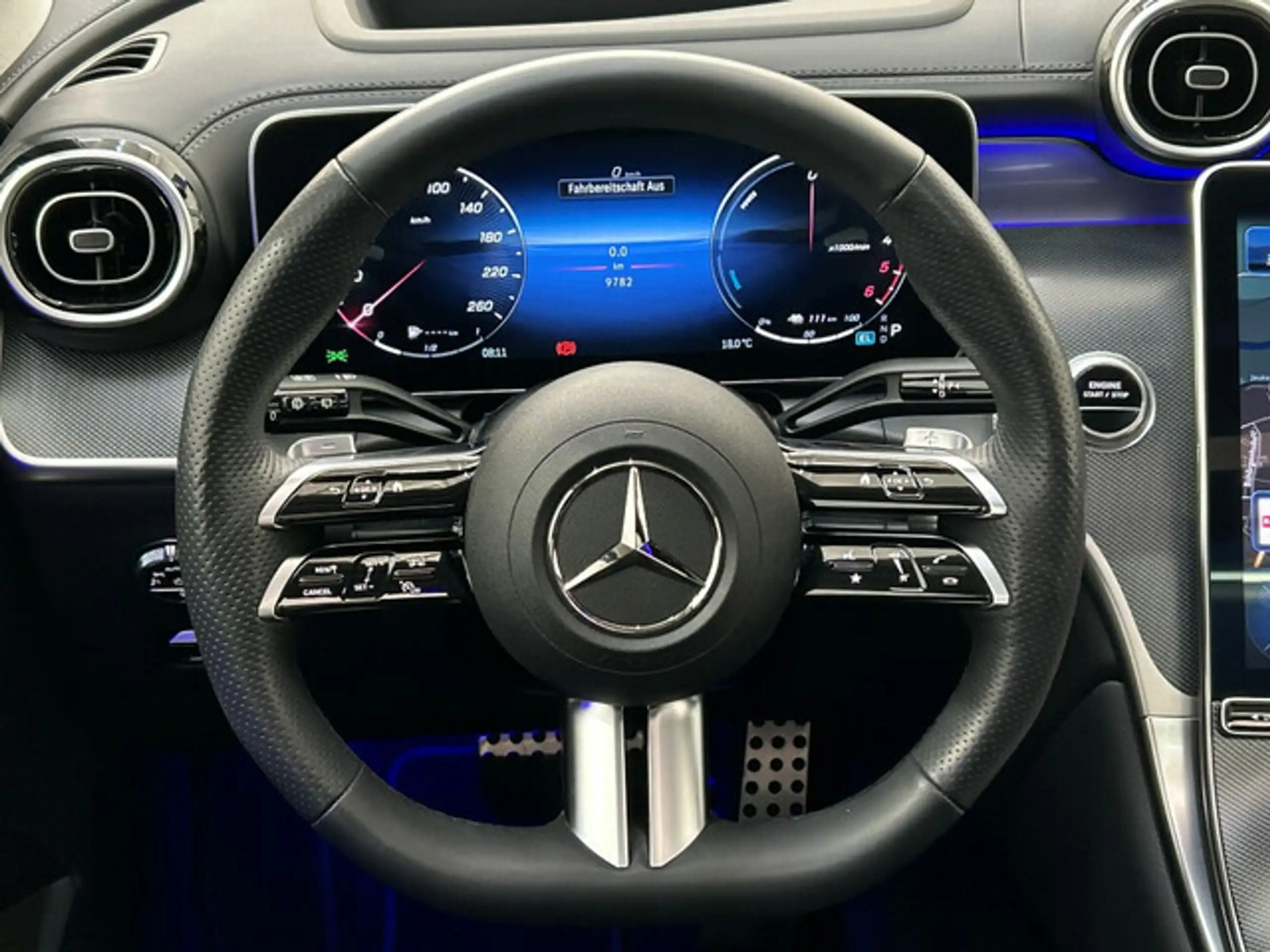 Mercedes-Benz - GLC 300