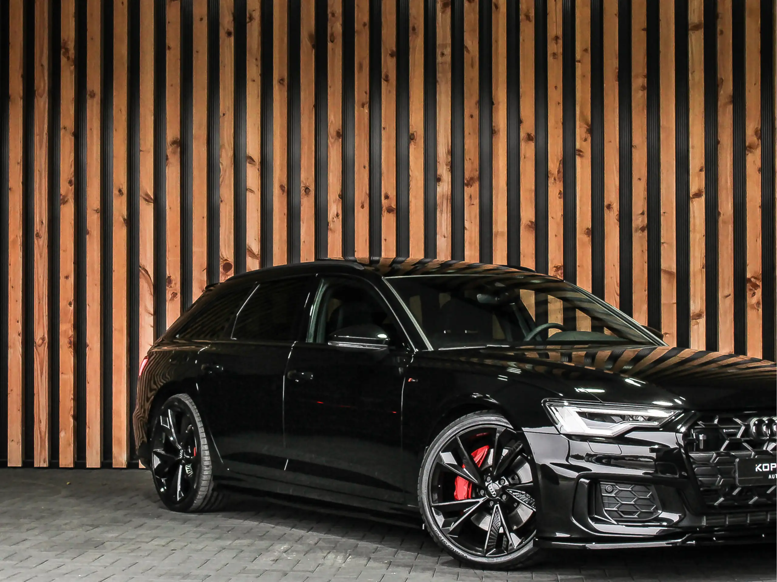 Audi - A6