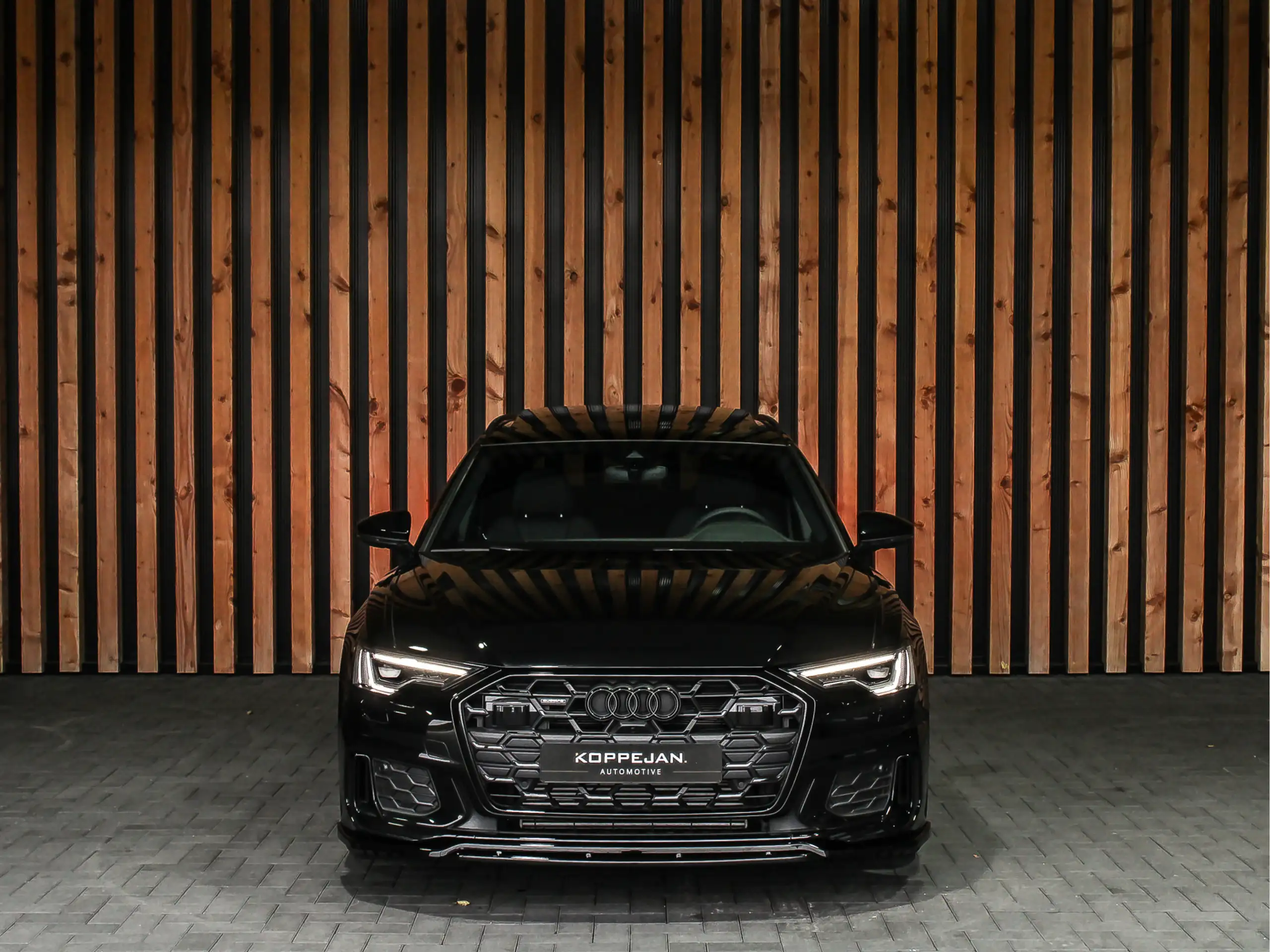 Audi - A6