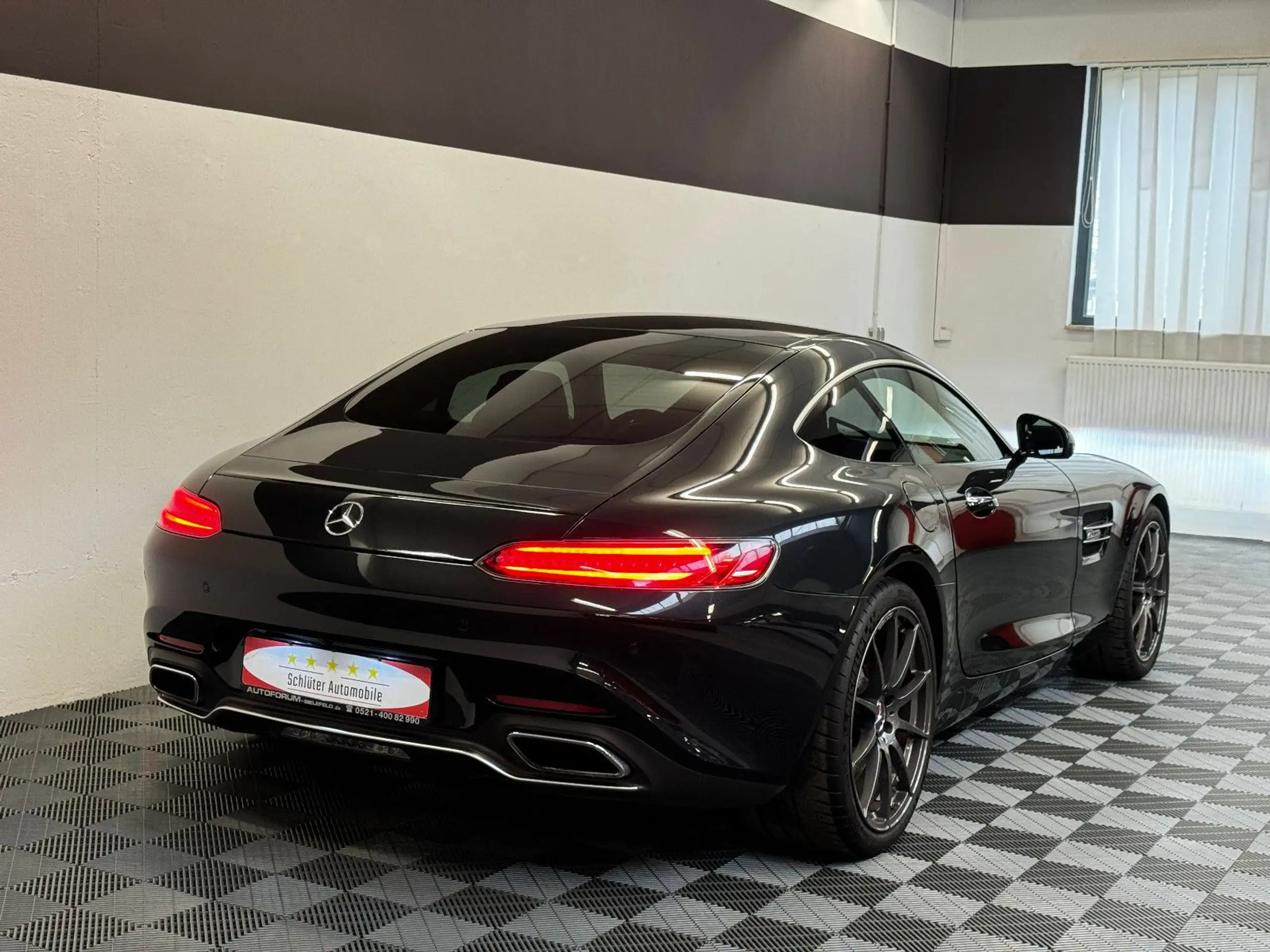 Mercedes-Benz - AMG GT