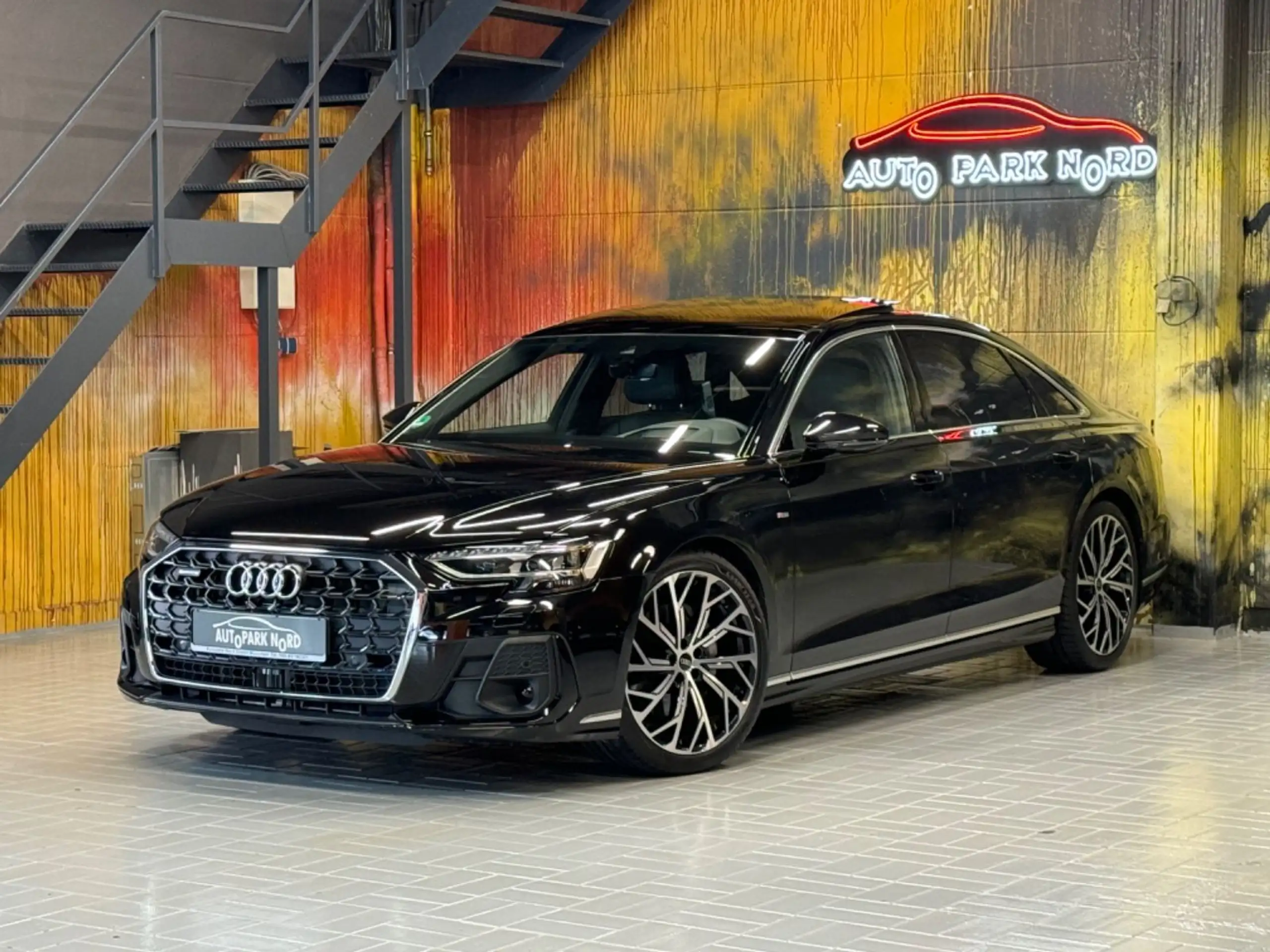 Audi - A8