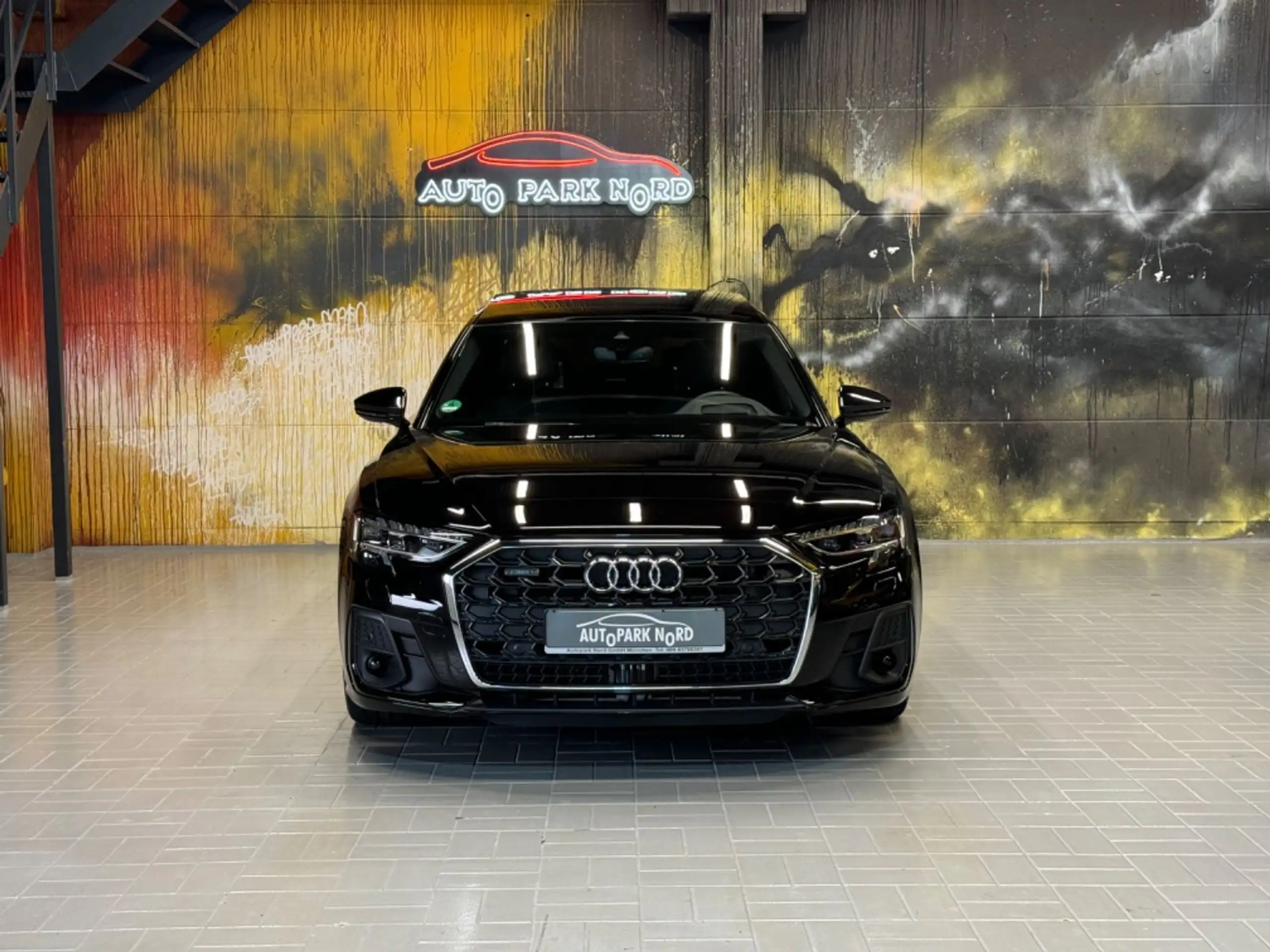 Audi - A8