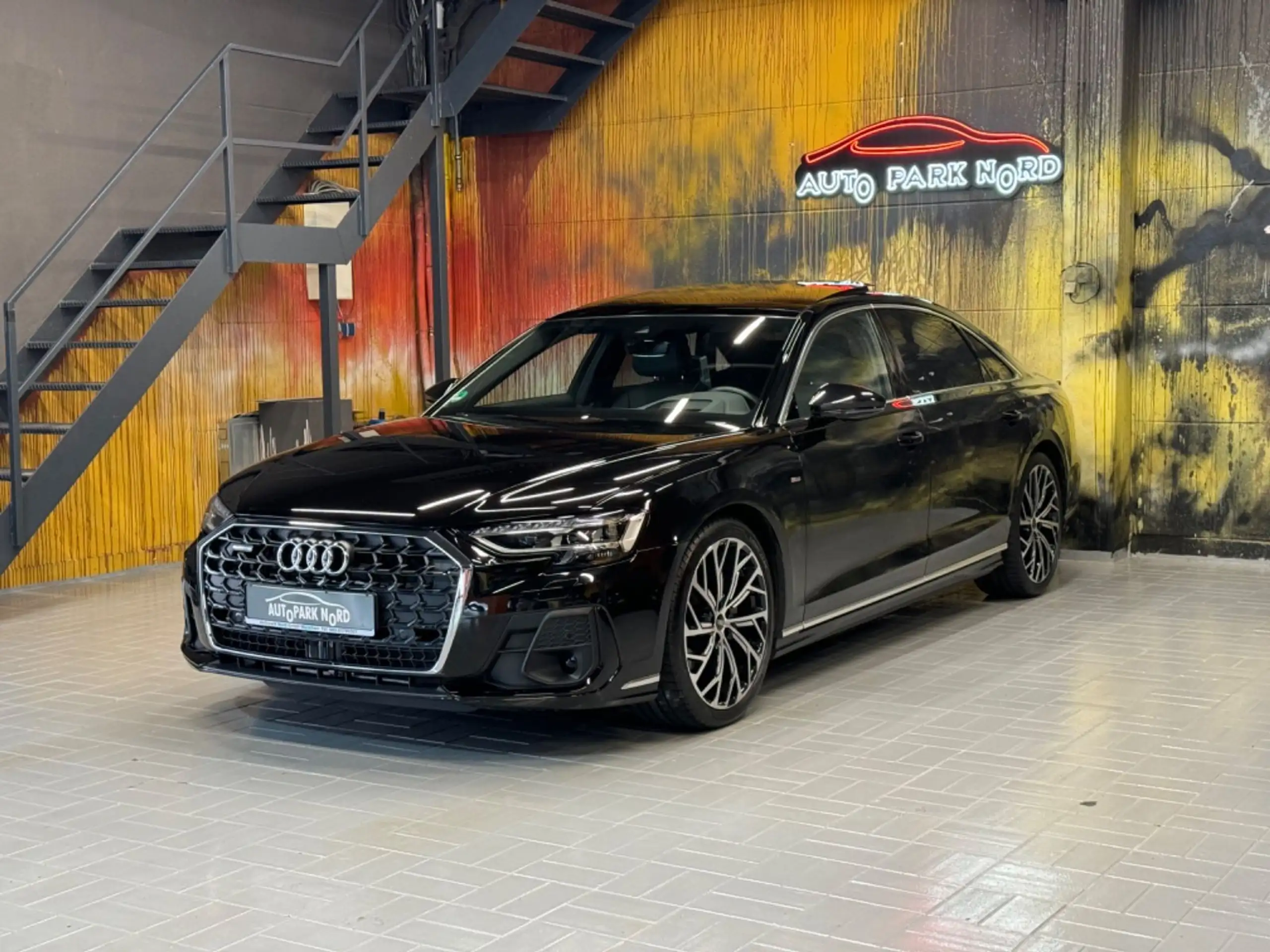 Audi - A8