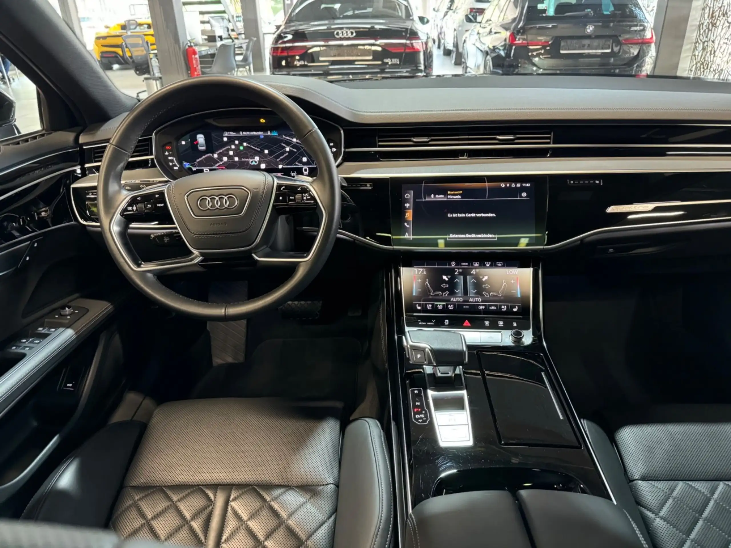 Audi - A8