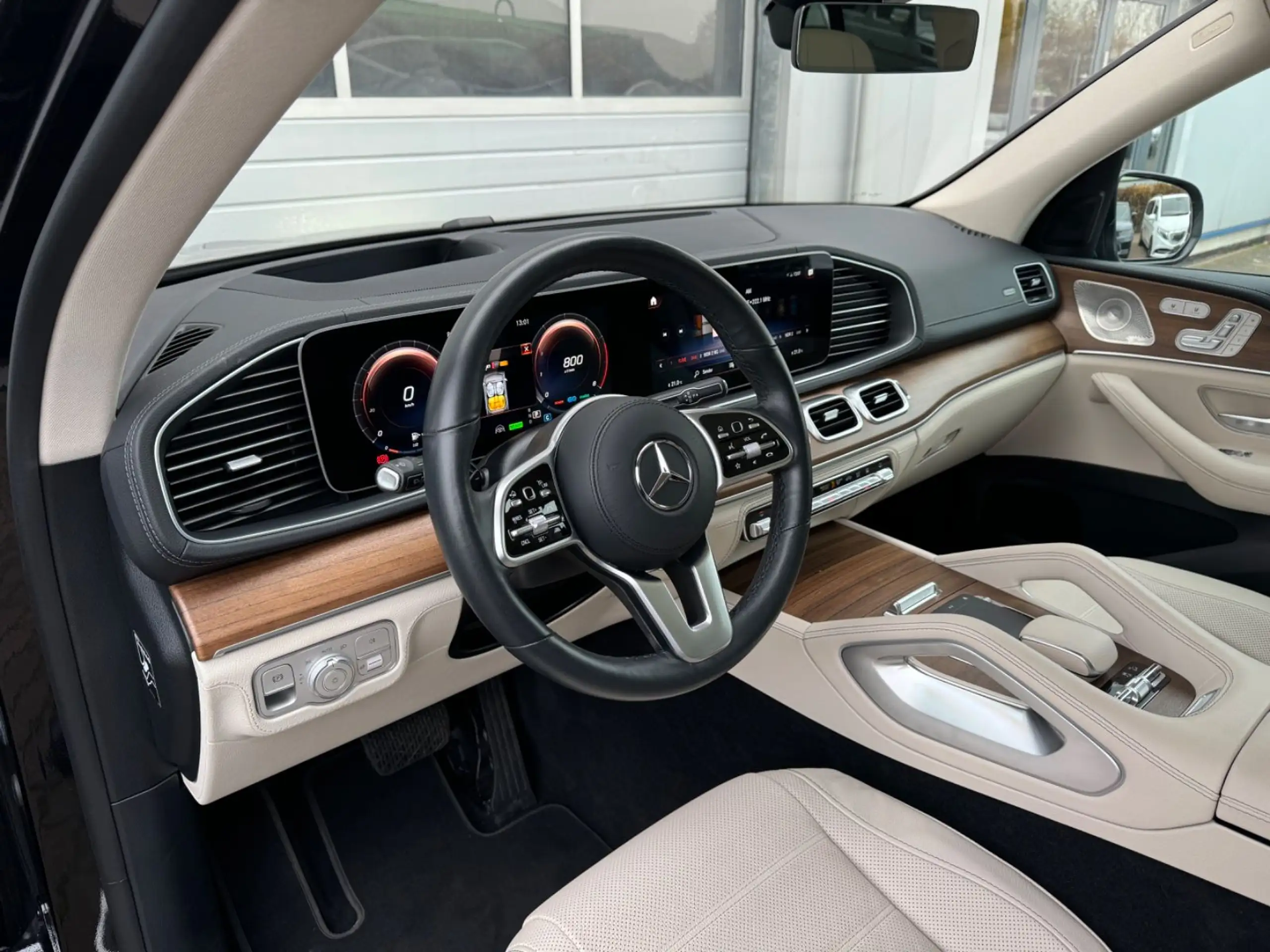 Mercedes-Benz - GLE 580