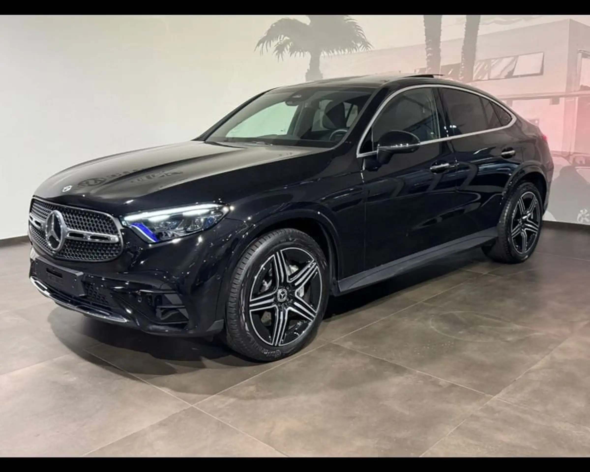 Mercedes-Benz - GLC 220