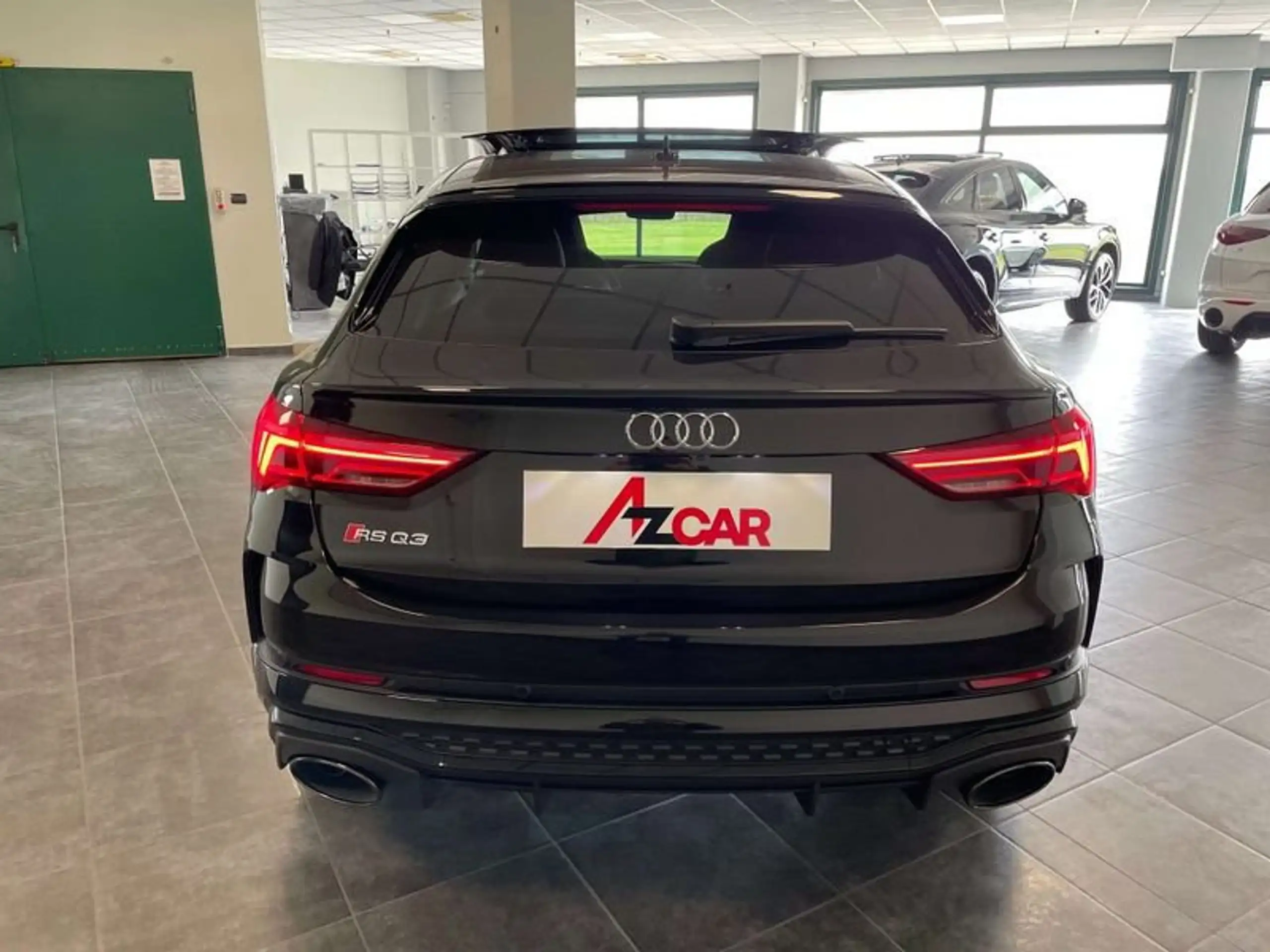 Audi - RS Q3