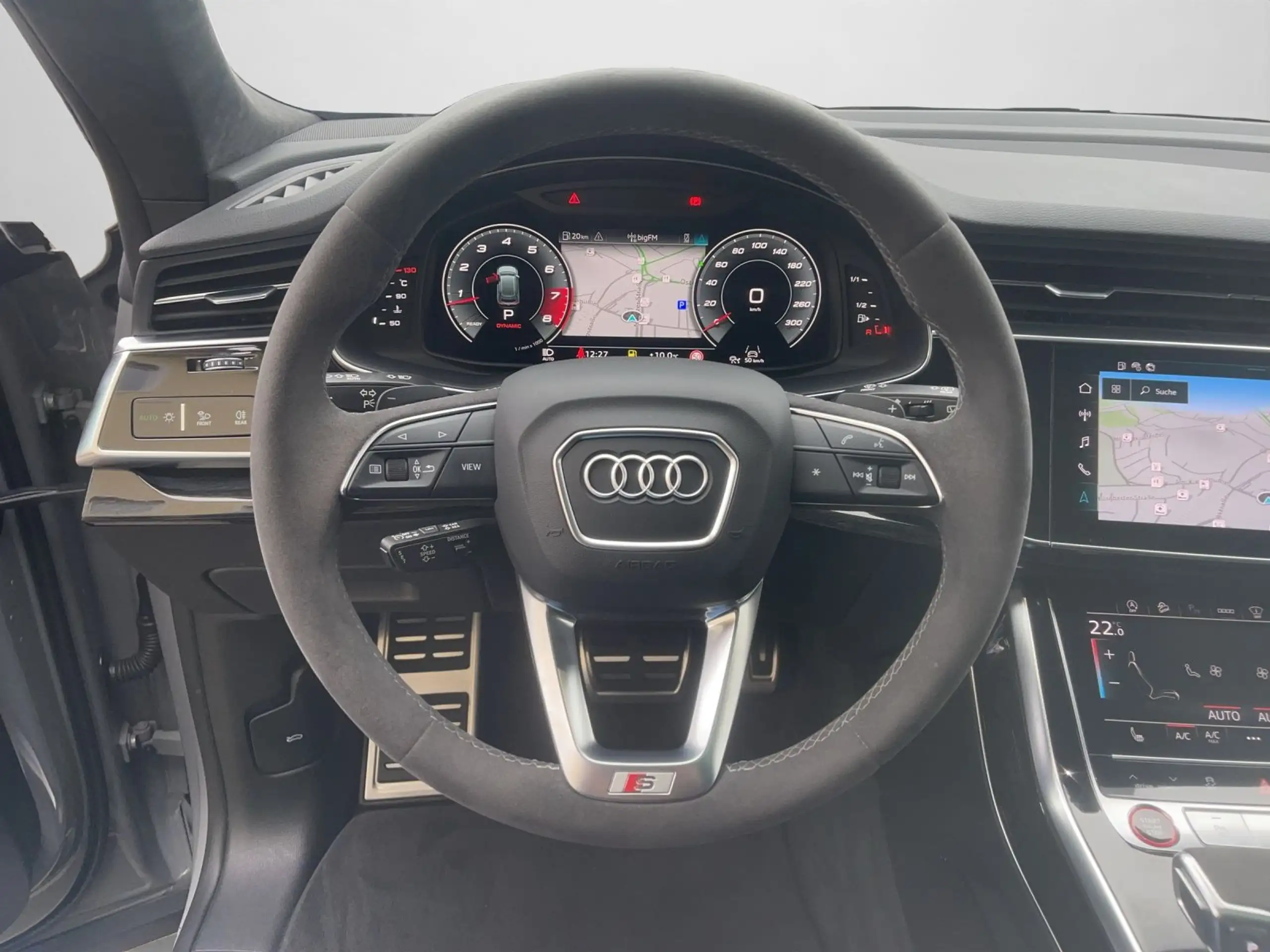 Audi - SQ8