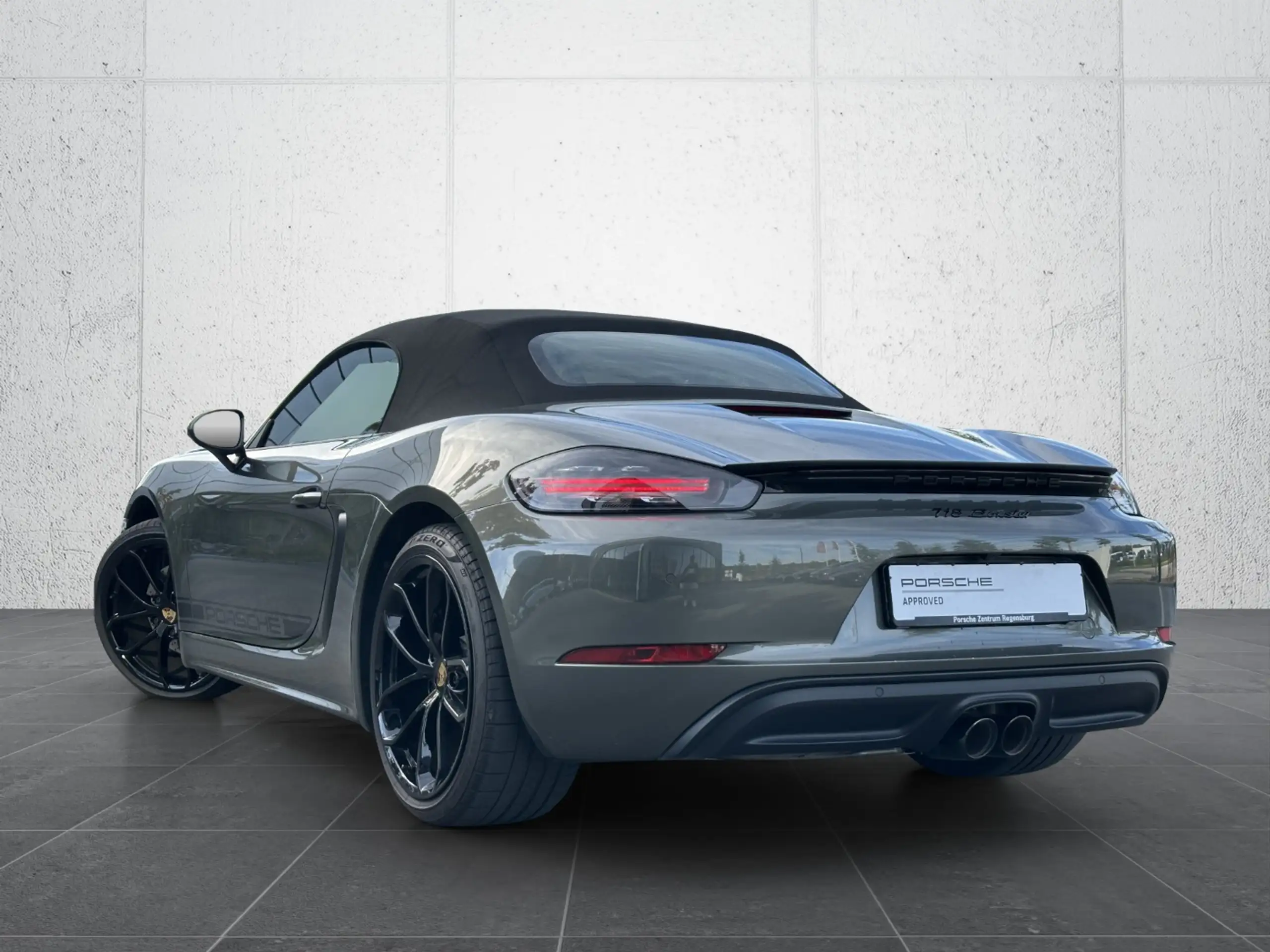 Porsche - Boxster