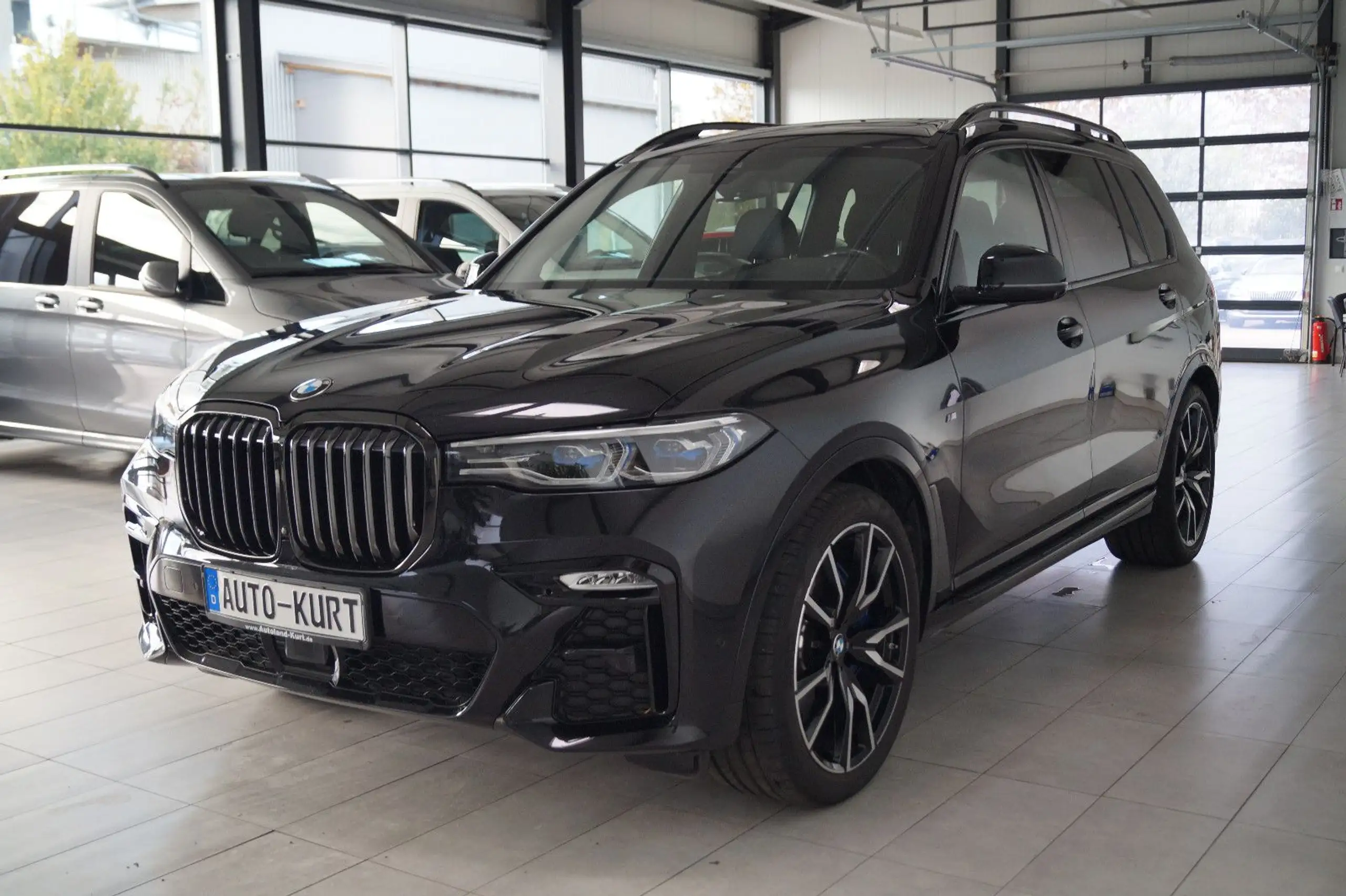 BMW - X7