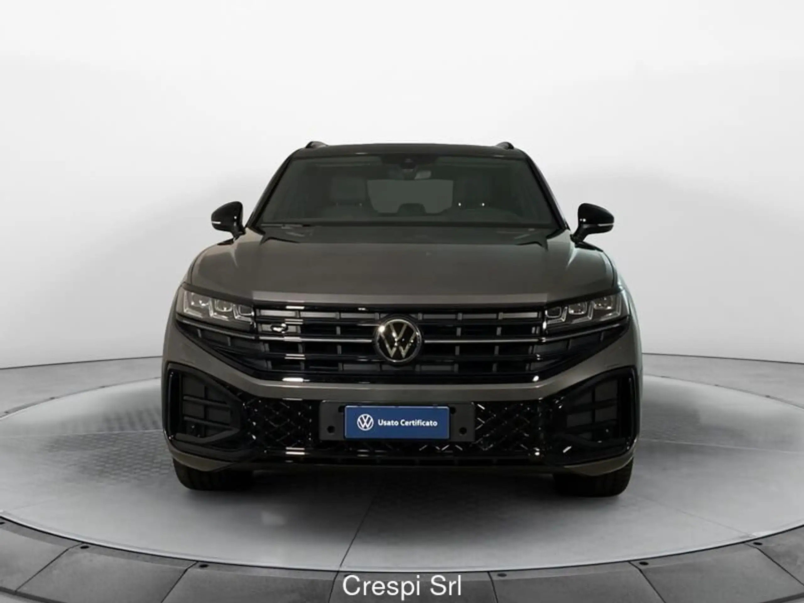 Volkswagen - Touareg