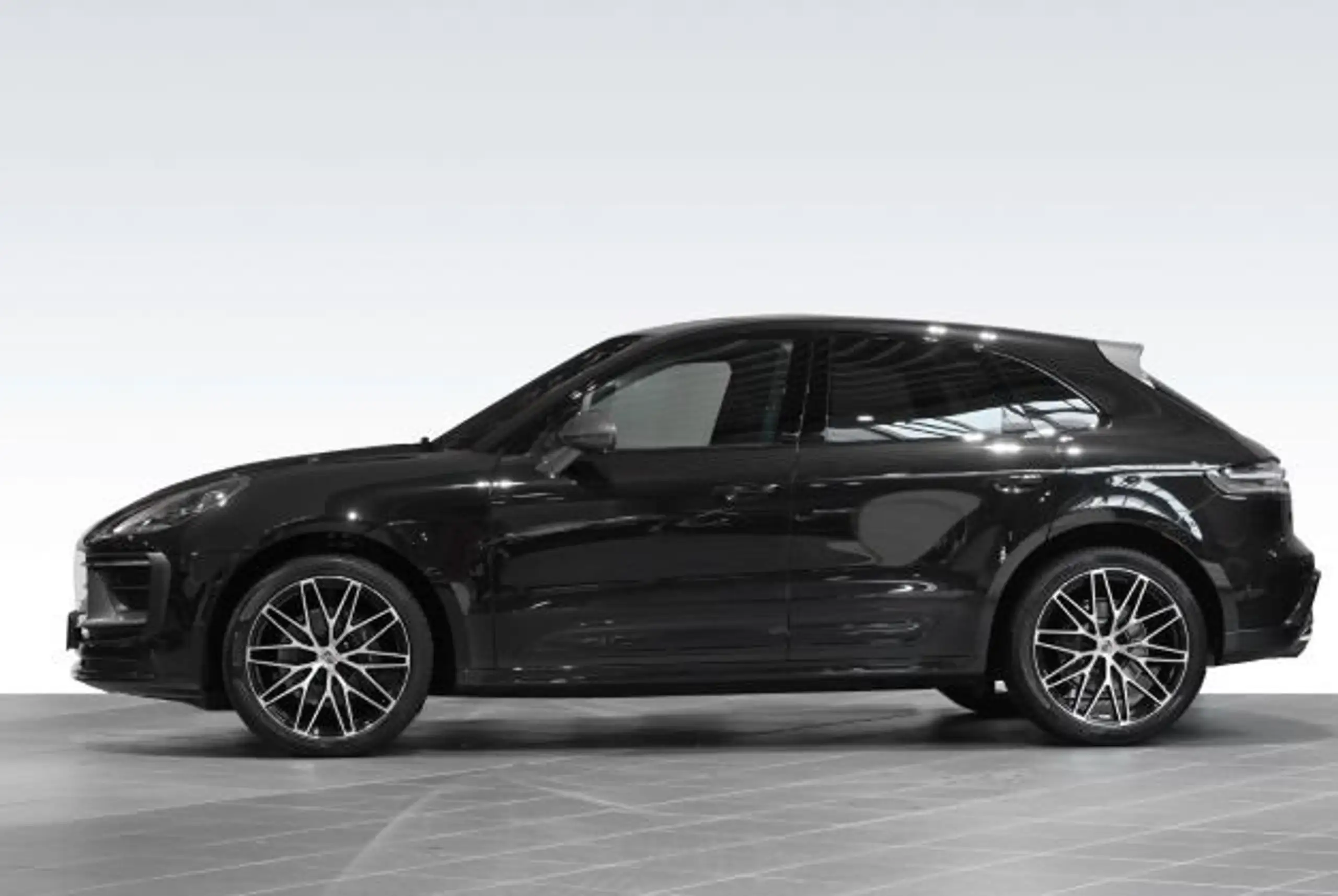 Porsche - Macan