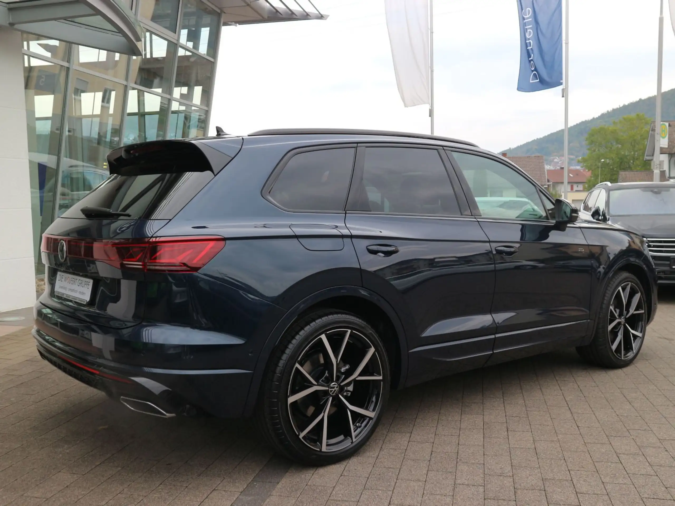 Volkswagen - Touareg