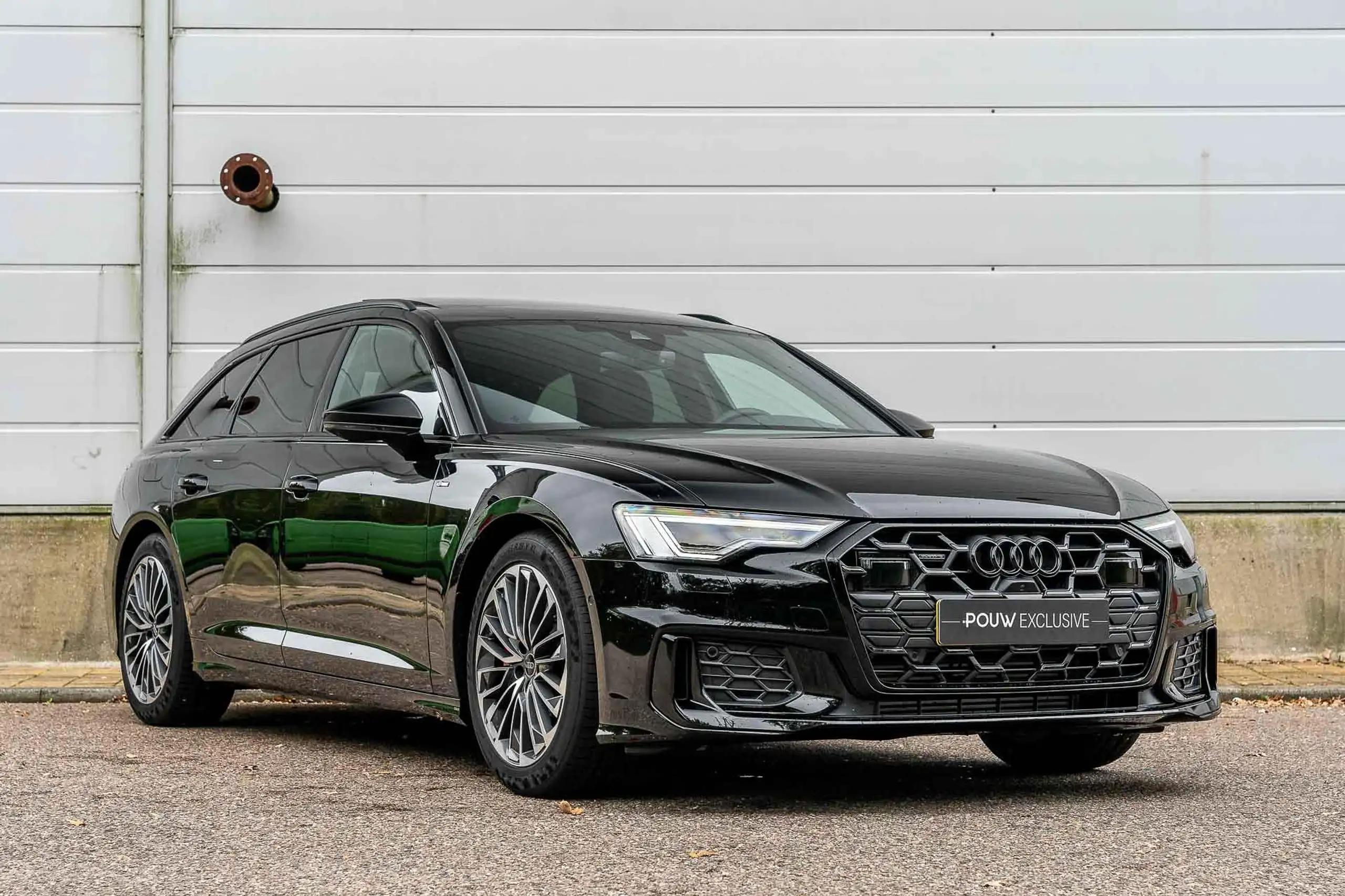 Audi - A6