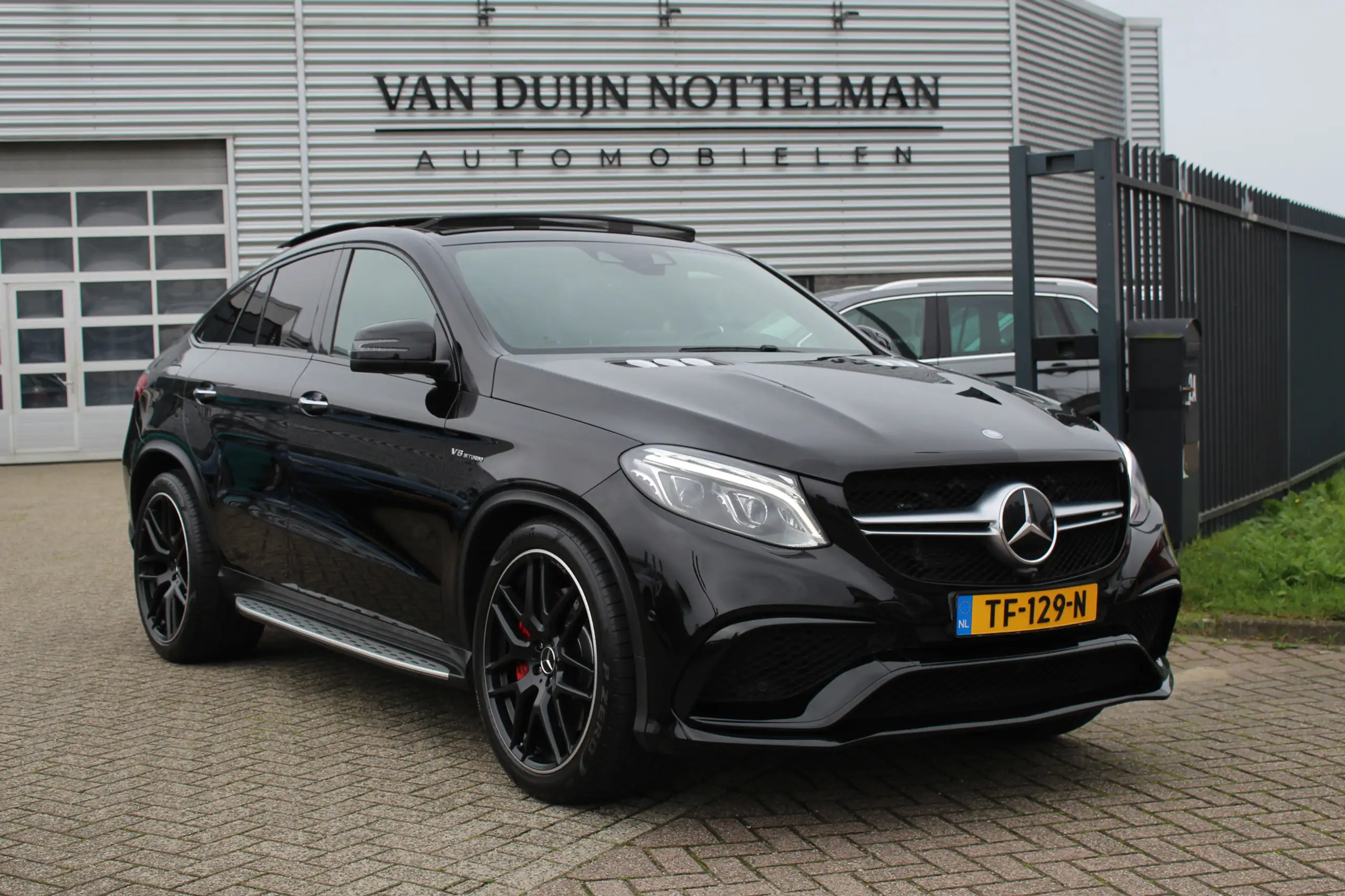 Mercedes-Benz - GLE 63 AMG