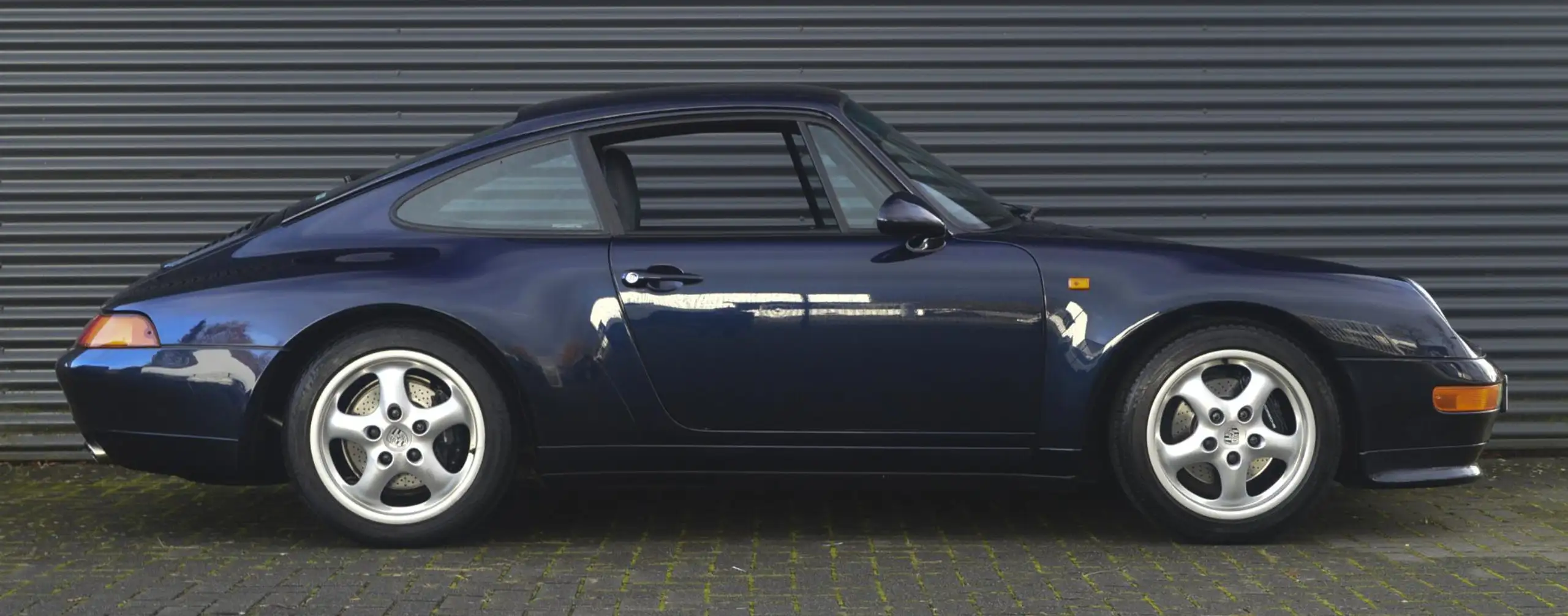 Porsche - 964