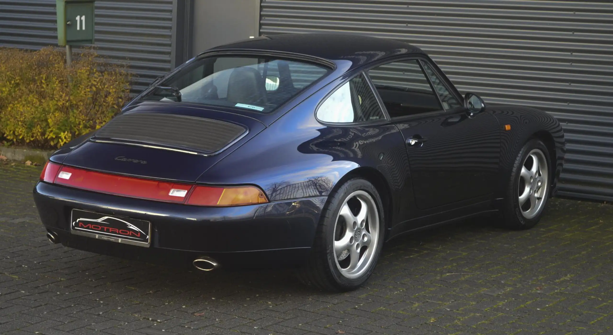 Porsche - 964