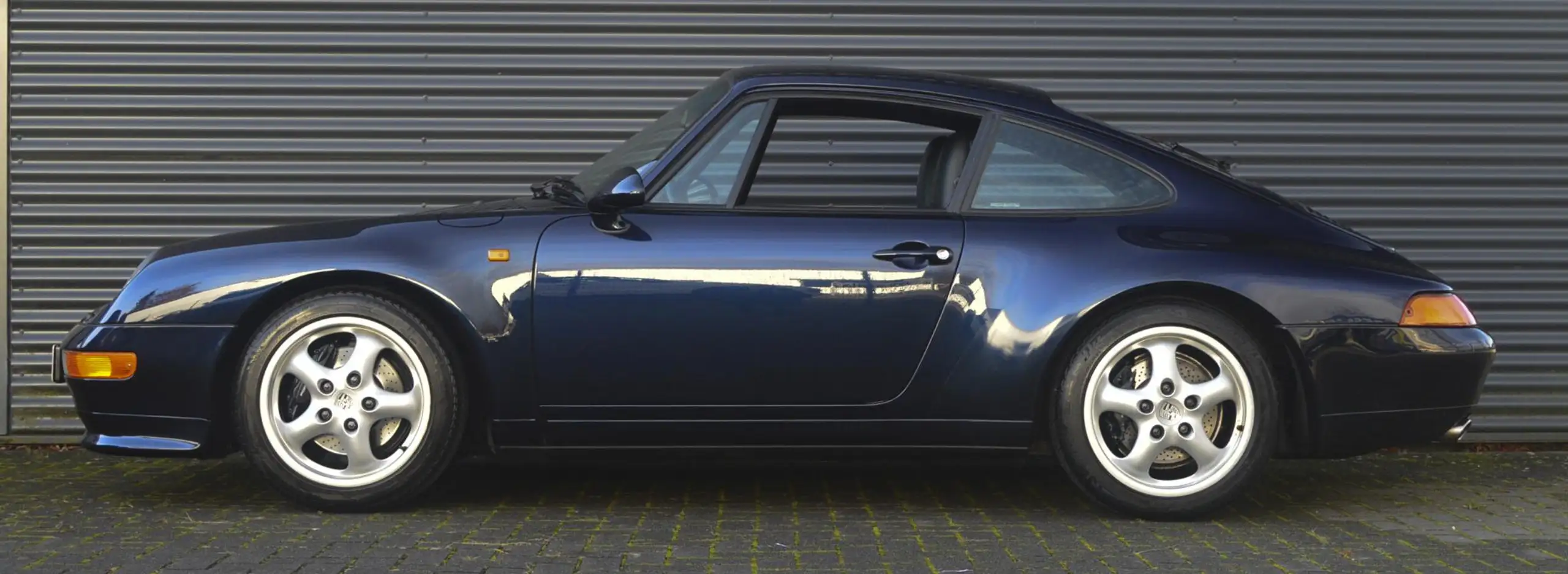 Porsche - 964