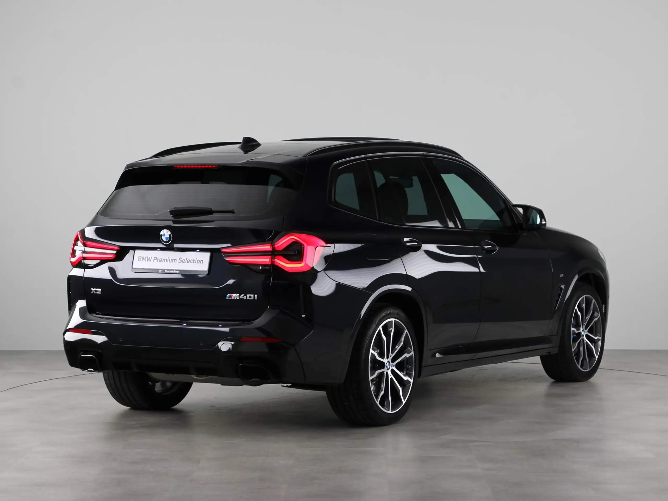 BMW - X3