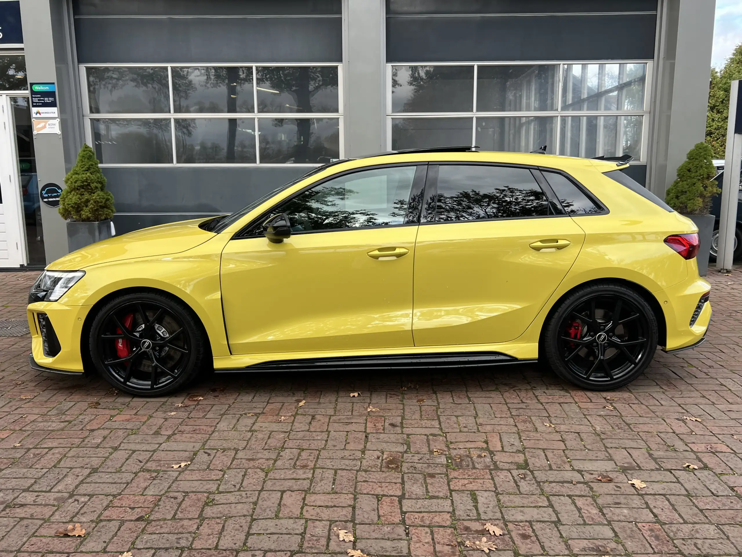 Audi - RS3