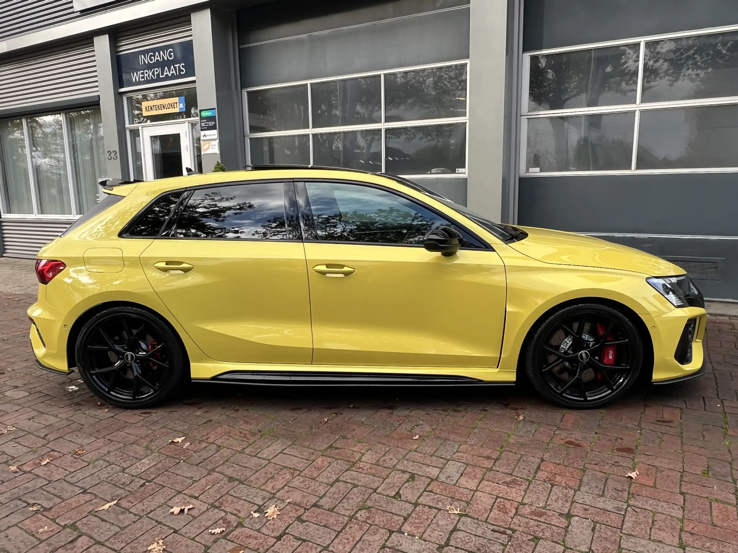 Audi - RS3