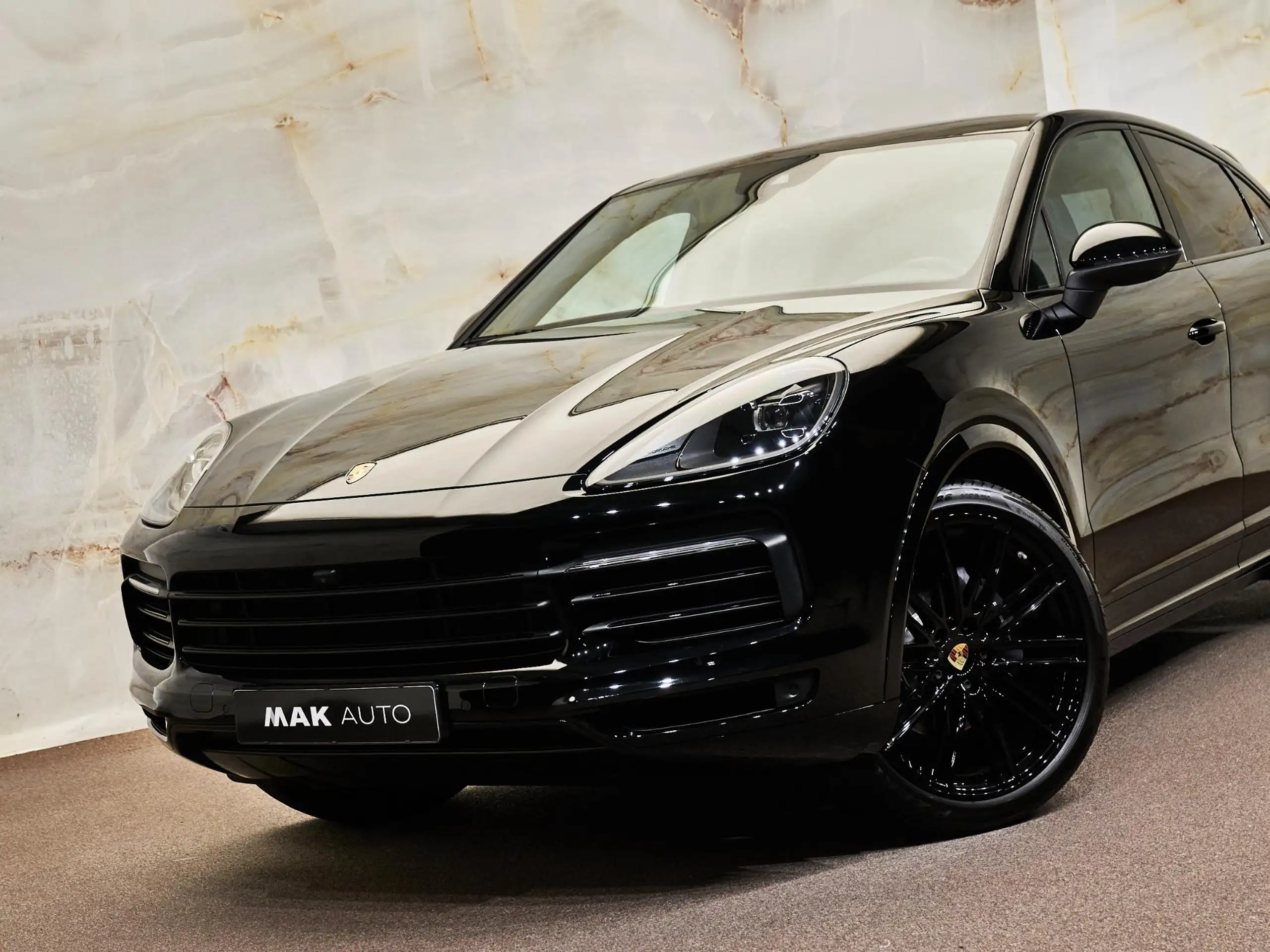 Porsche - Cayenne