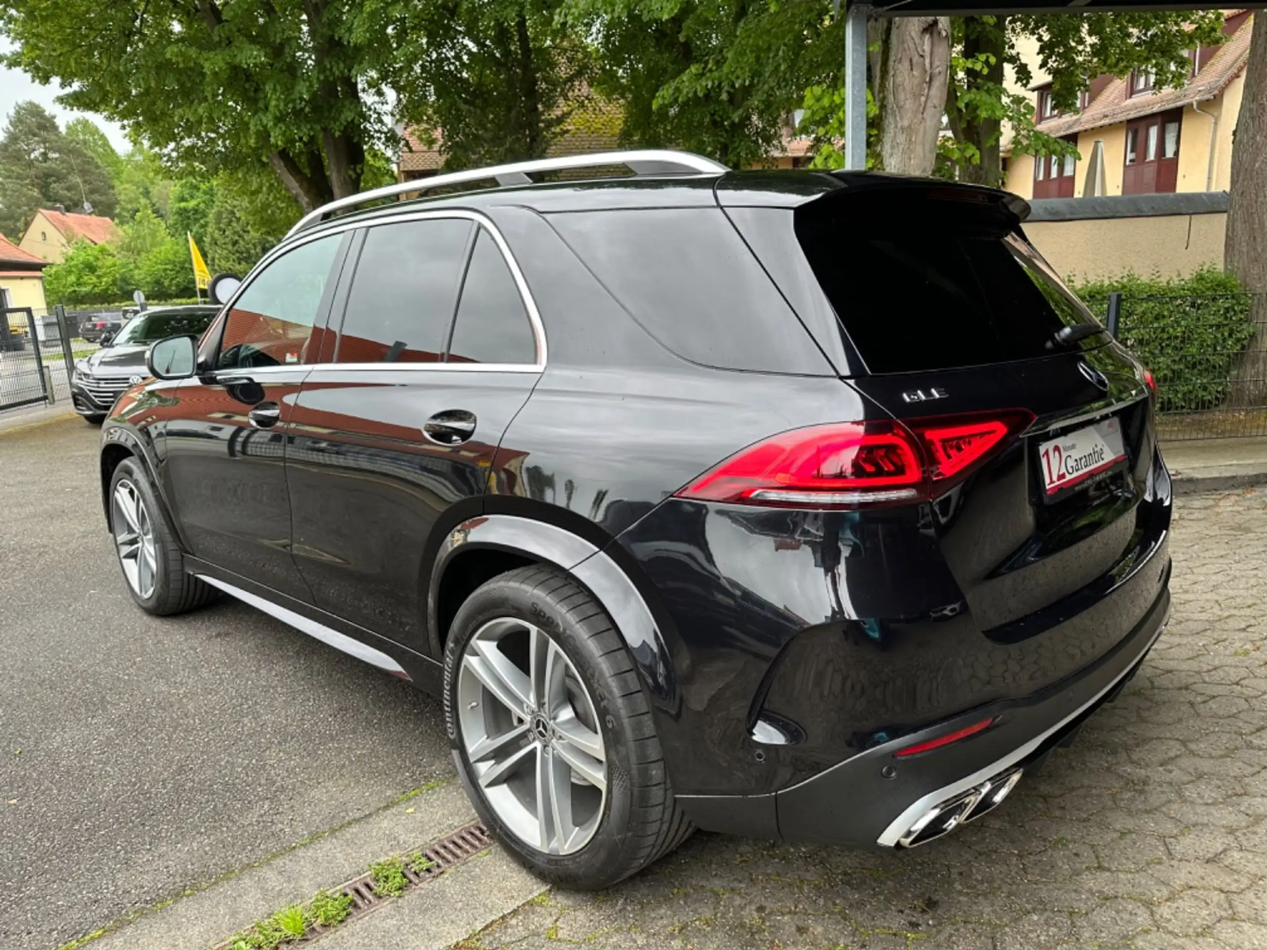 Mercedes-Benz - GLE 300